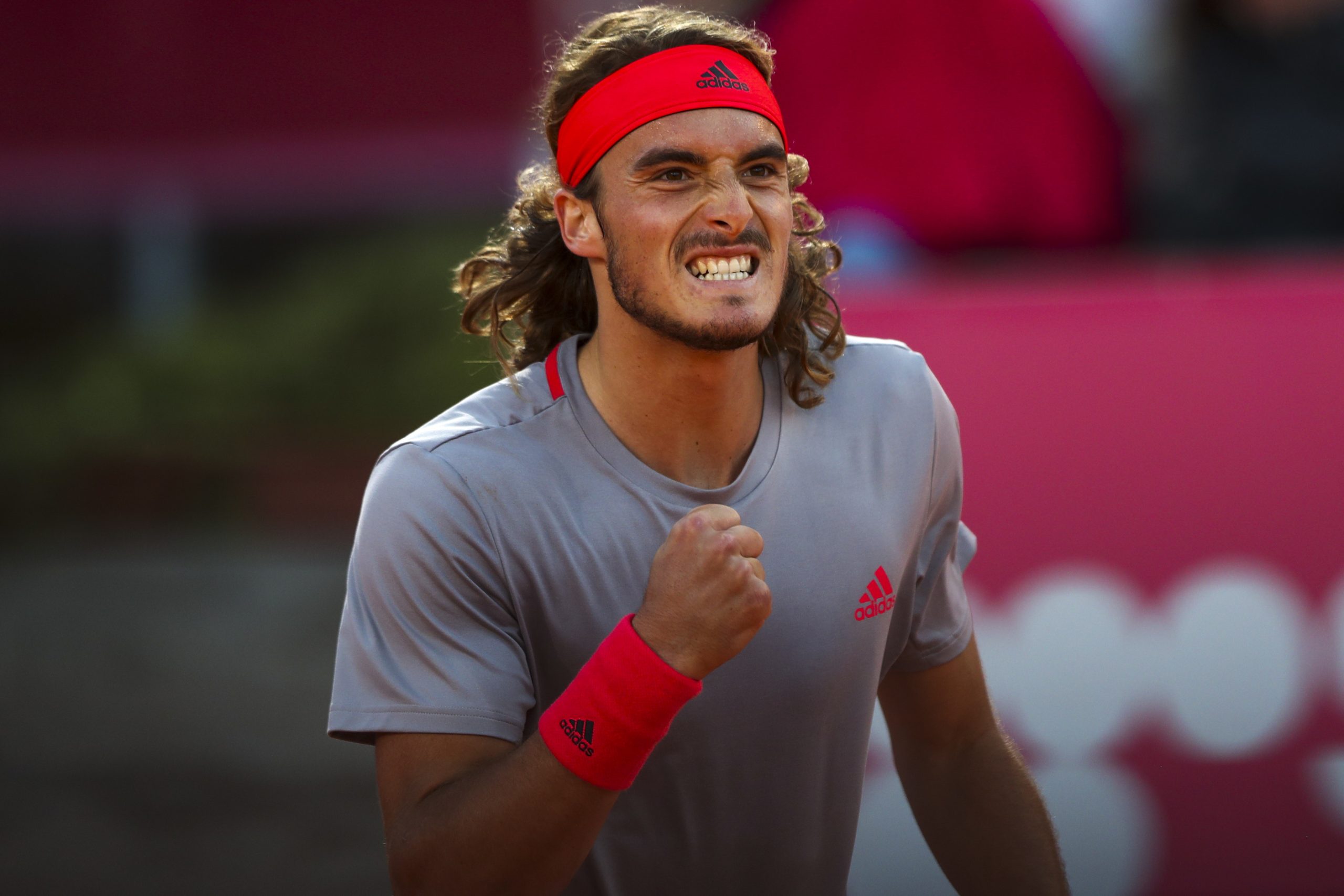 Estoril Open. Stefanos Tsitsipas vence torneio e sucede ao português João Sousa