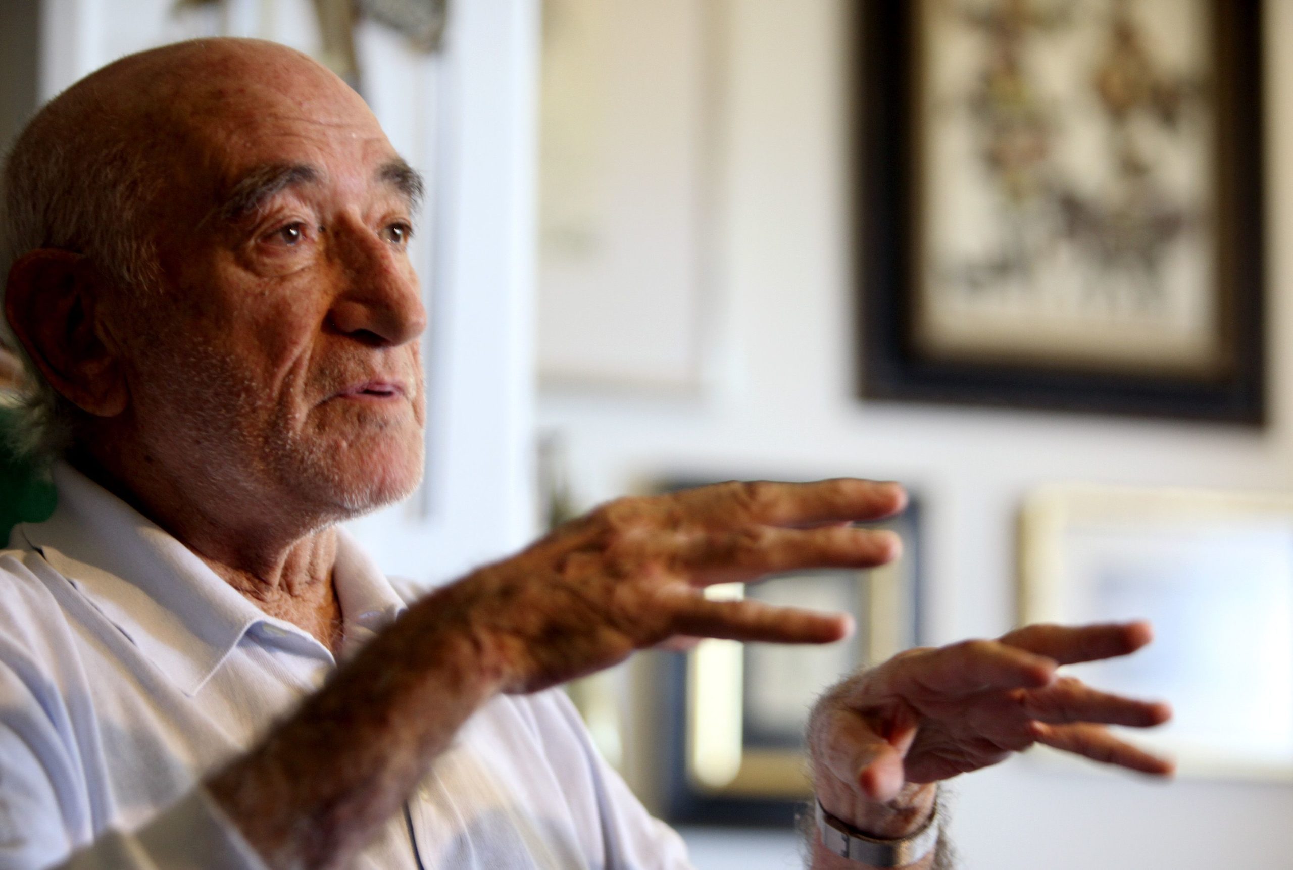 Cruzeiro Seixas e Valter Hugo Mãe juntos em exposição inédita no 25 de Abril
