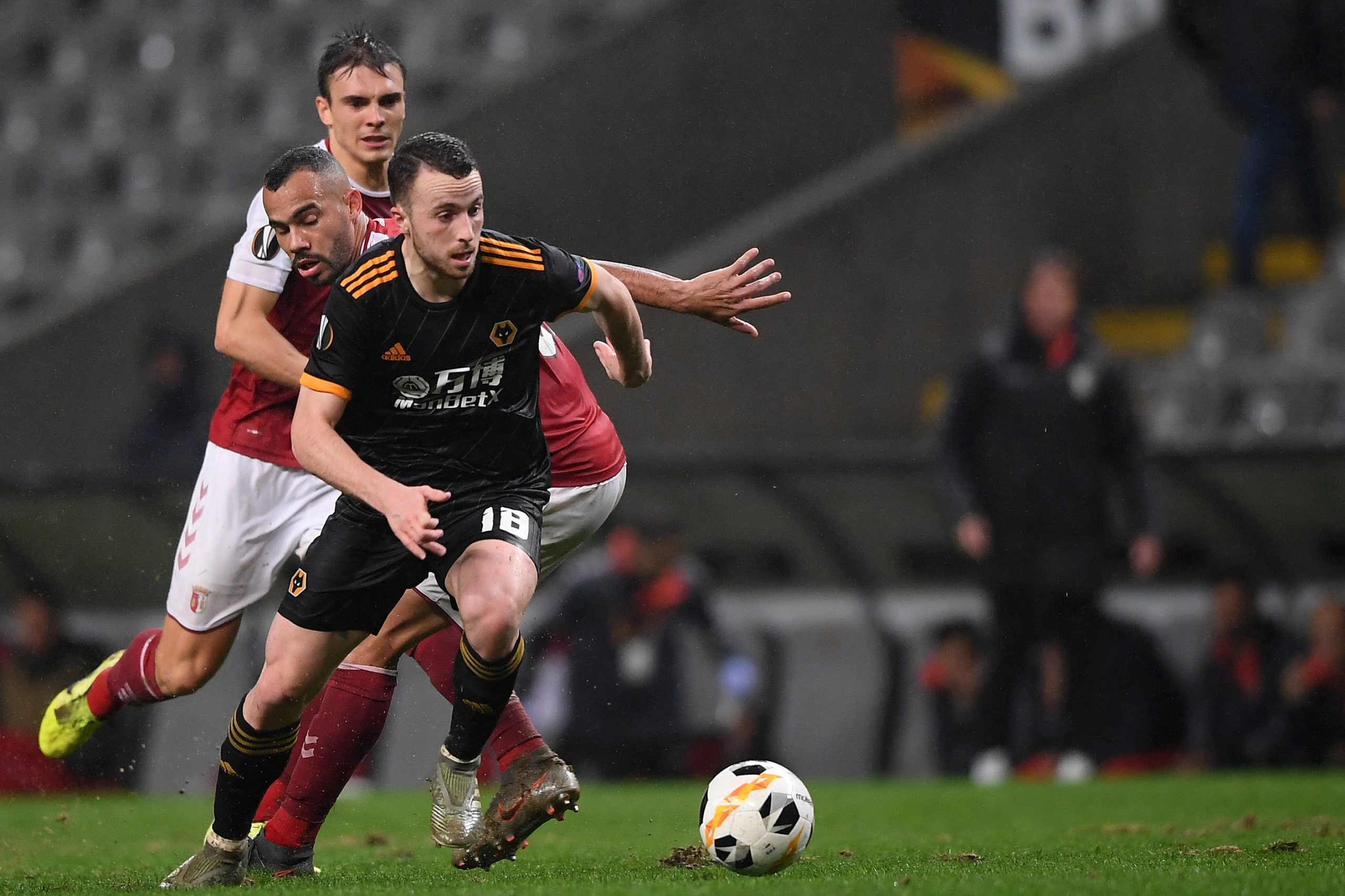 Sporting de Braga demarca-se de falhas de segurança no jogo com Wolverhampton