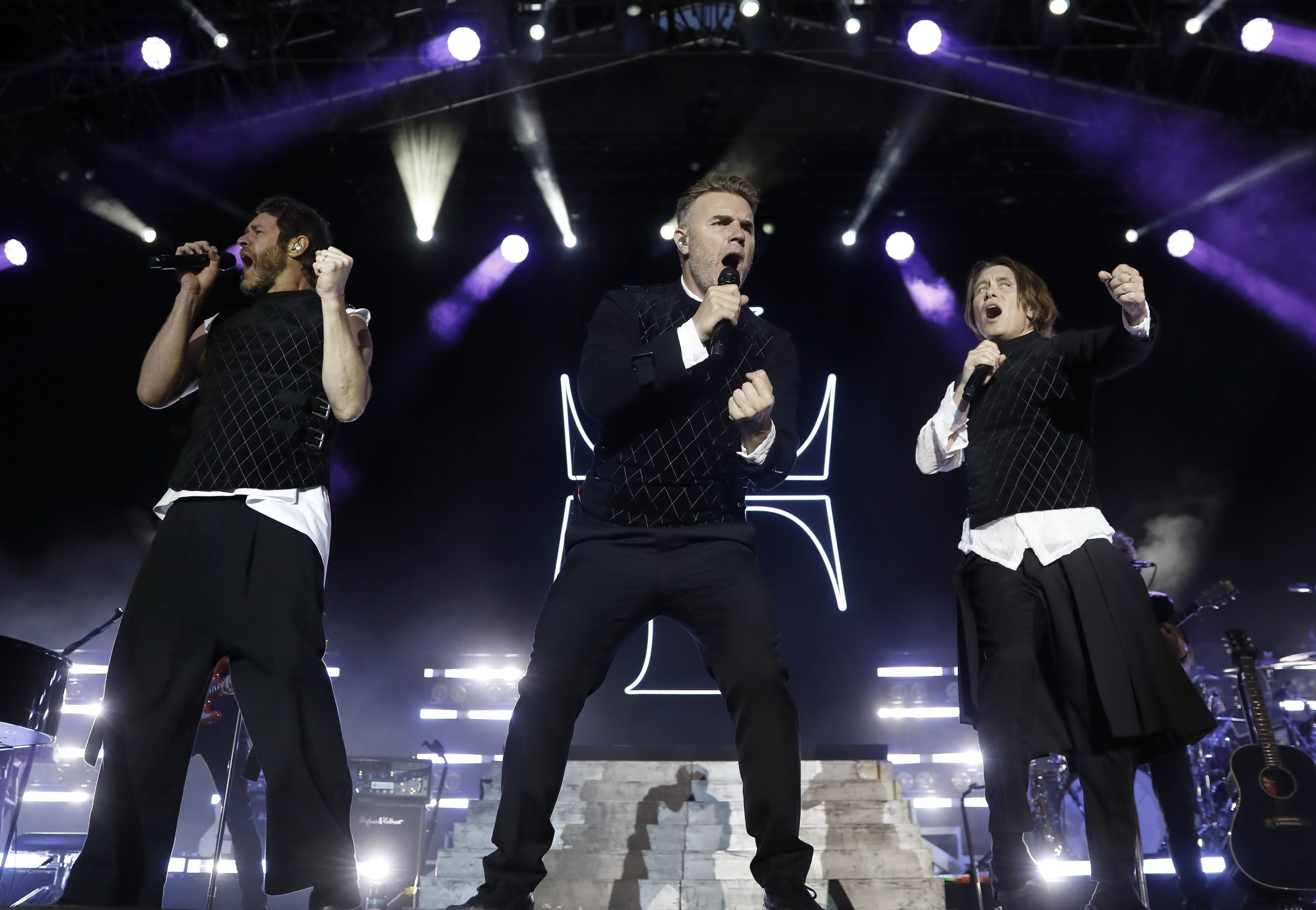 Festival Marés Vivas arranca com D’ZRT e Take That em destaque