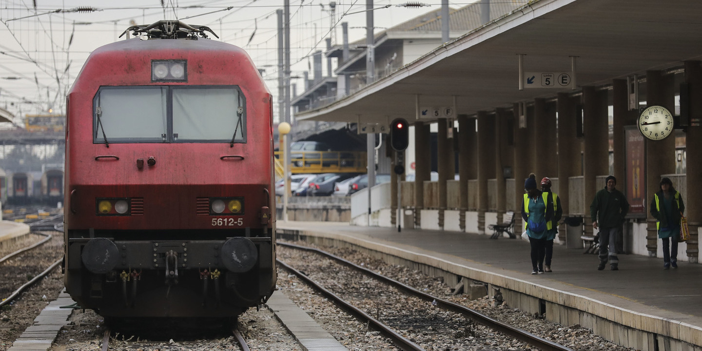 CP avisa sobre perturbações na circulação de comboios por motivo de greve na quinta-feira