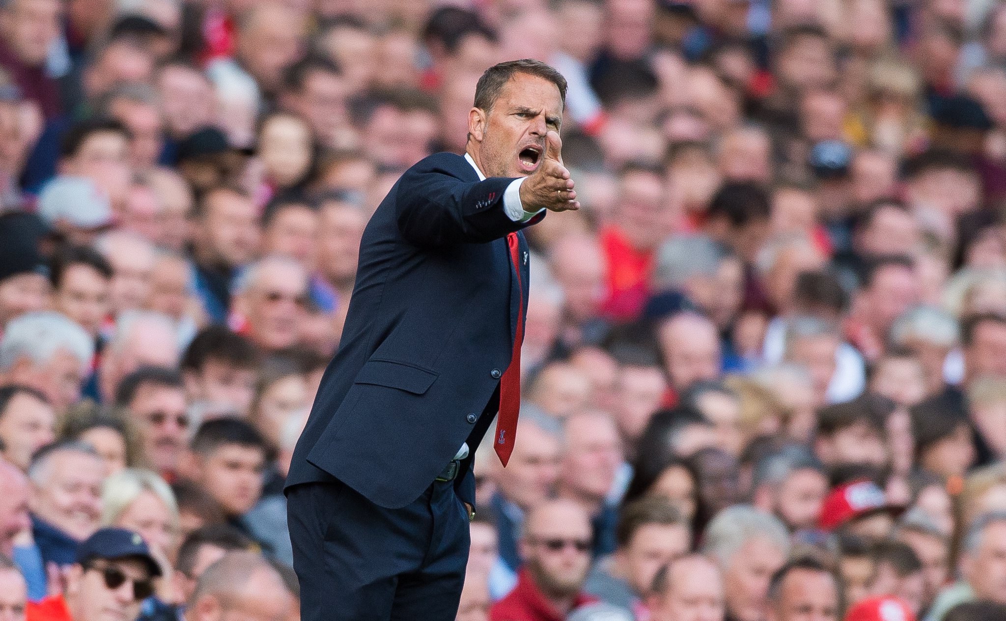 Mourinho diz que De Boer é “o pior treinador da história da Premier League”
