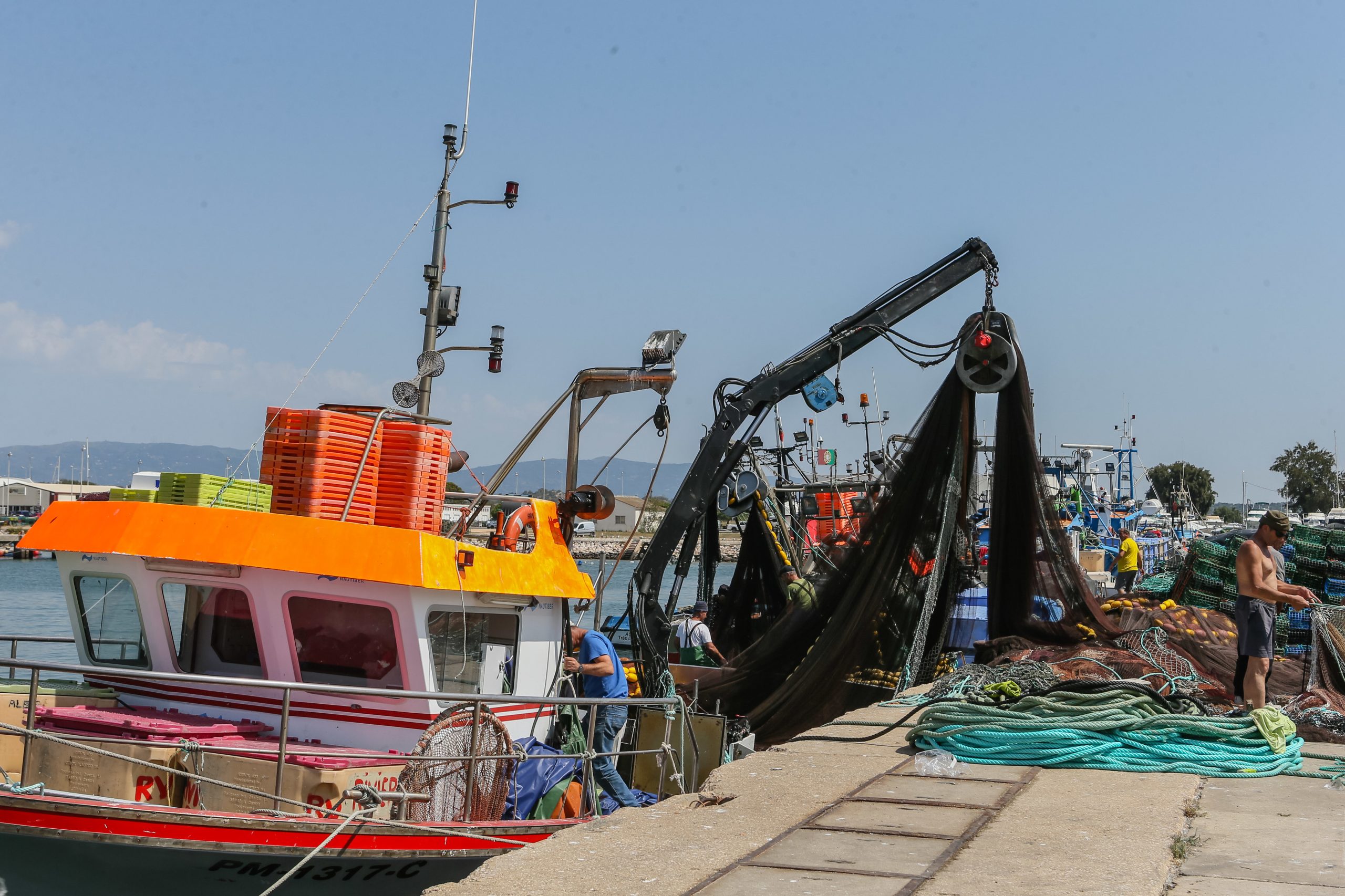 Bruxelas corta fundo das pescas para 6,14 mil milhões de euros no orçamento 2021-2027