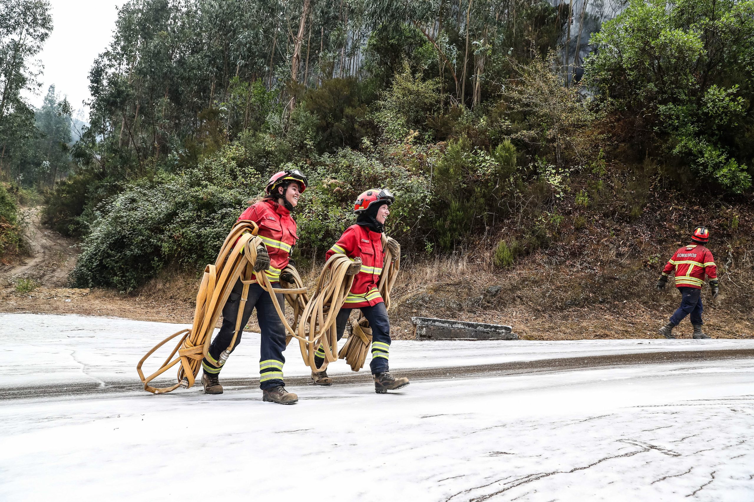 Incêndios. Dominado fogo no concelho de Santiago do Cacém