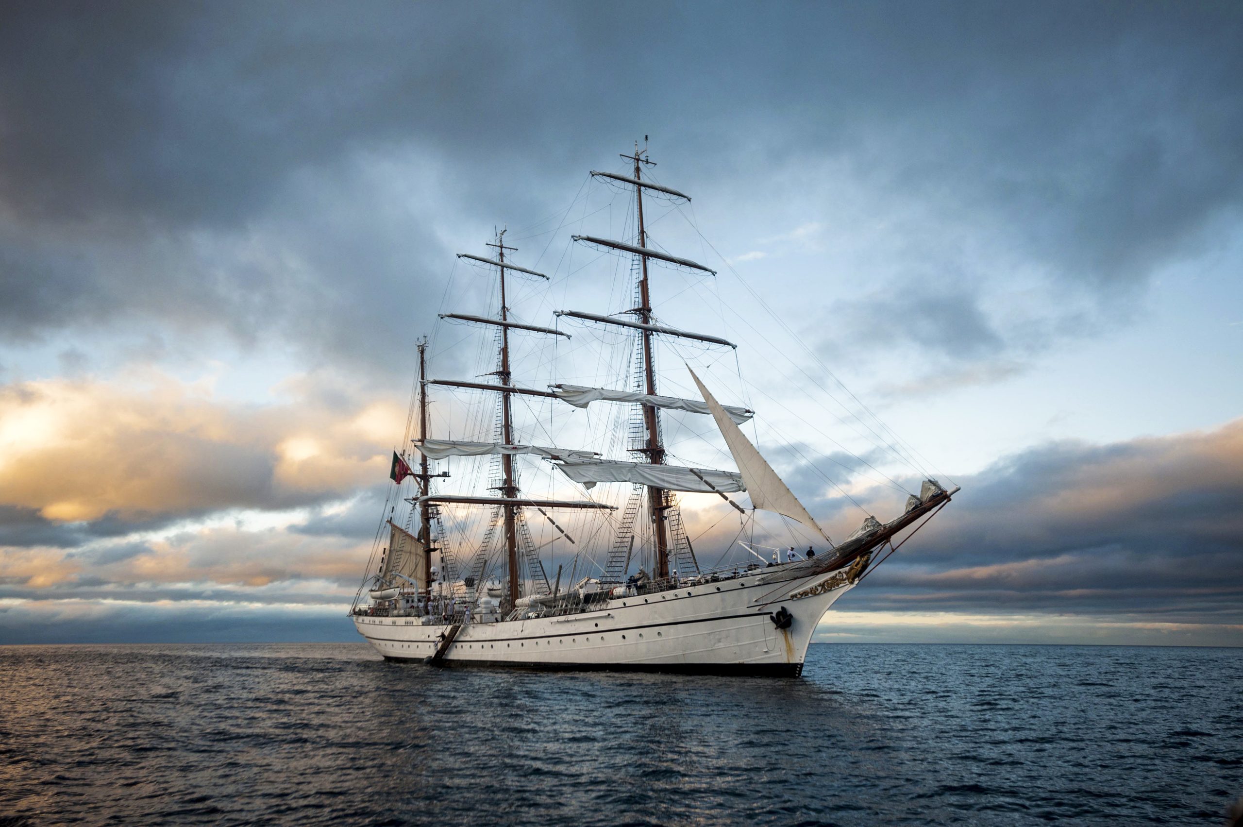Navio Sagres faz viagem de circum-navegação com Jogos Olímpicos no horizonte