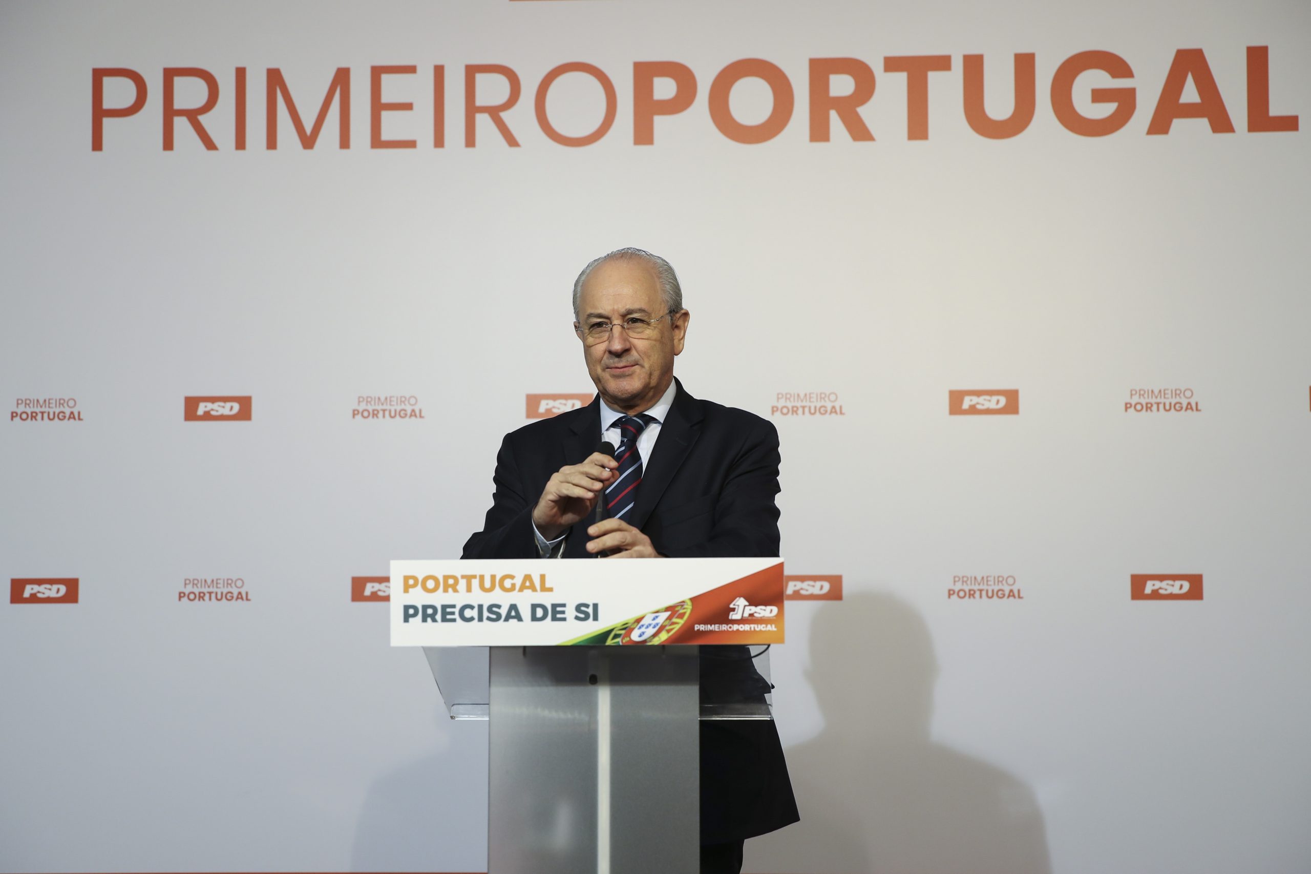 Eleições: Rio promete “futuro diferente para Portugal” mas não um “processo revolucionário”