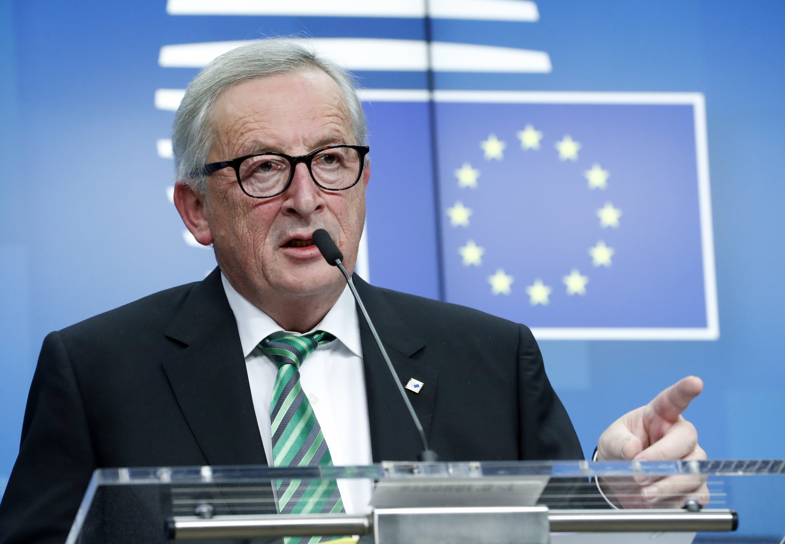 Brexit: Bruxelas adverte Londres que adiamento não deve superar data das europeias