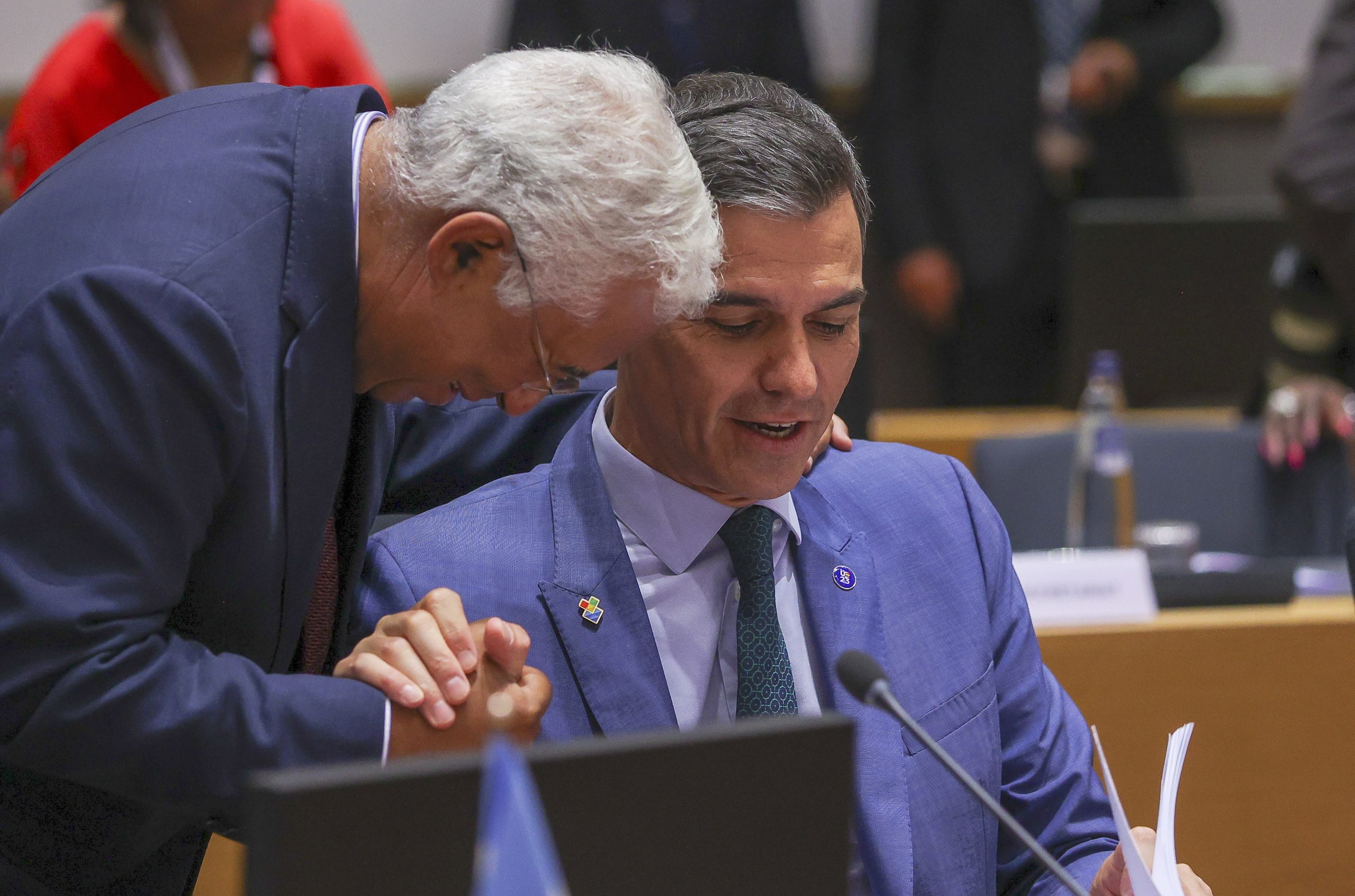 António Costa manifesta apoio a Sánchez e lembra trabalho conjunto