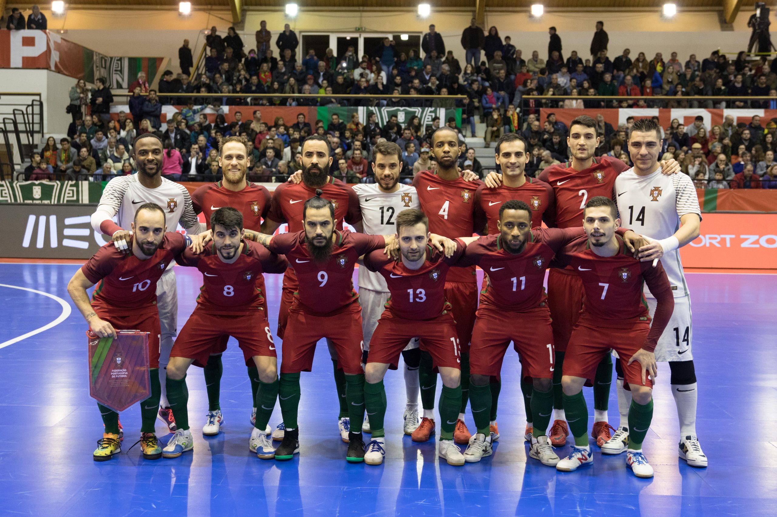 Portugal precisa de pontuar com Ucrânia para ganhar Grupo C do europeu de futsal