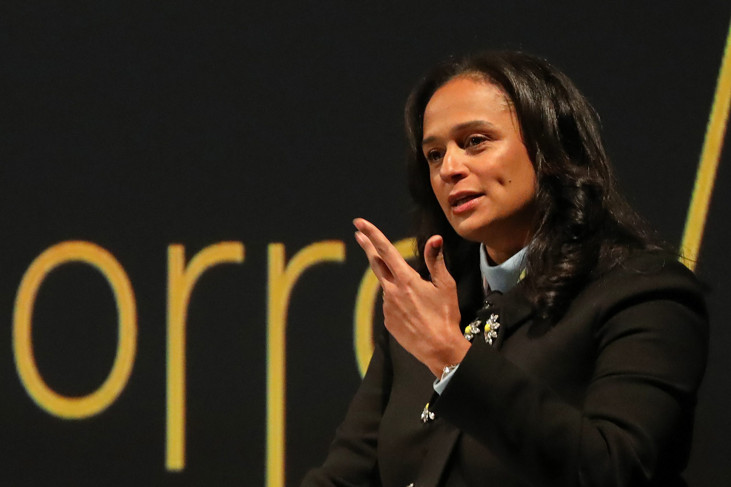 Num ano, muito mudou para Isabel dos Santos, muito pouco mudou para Angola