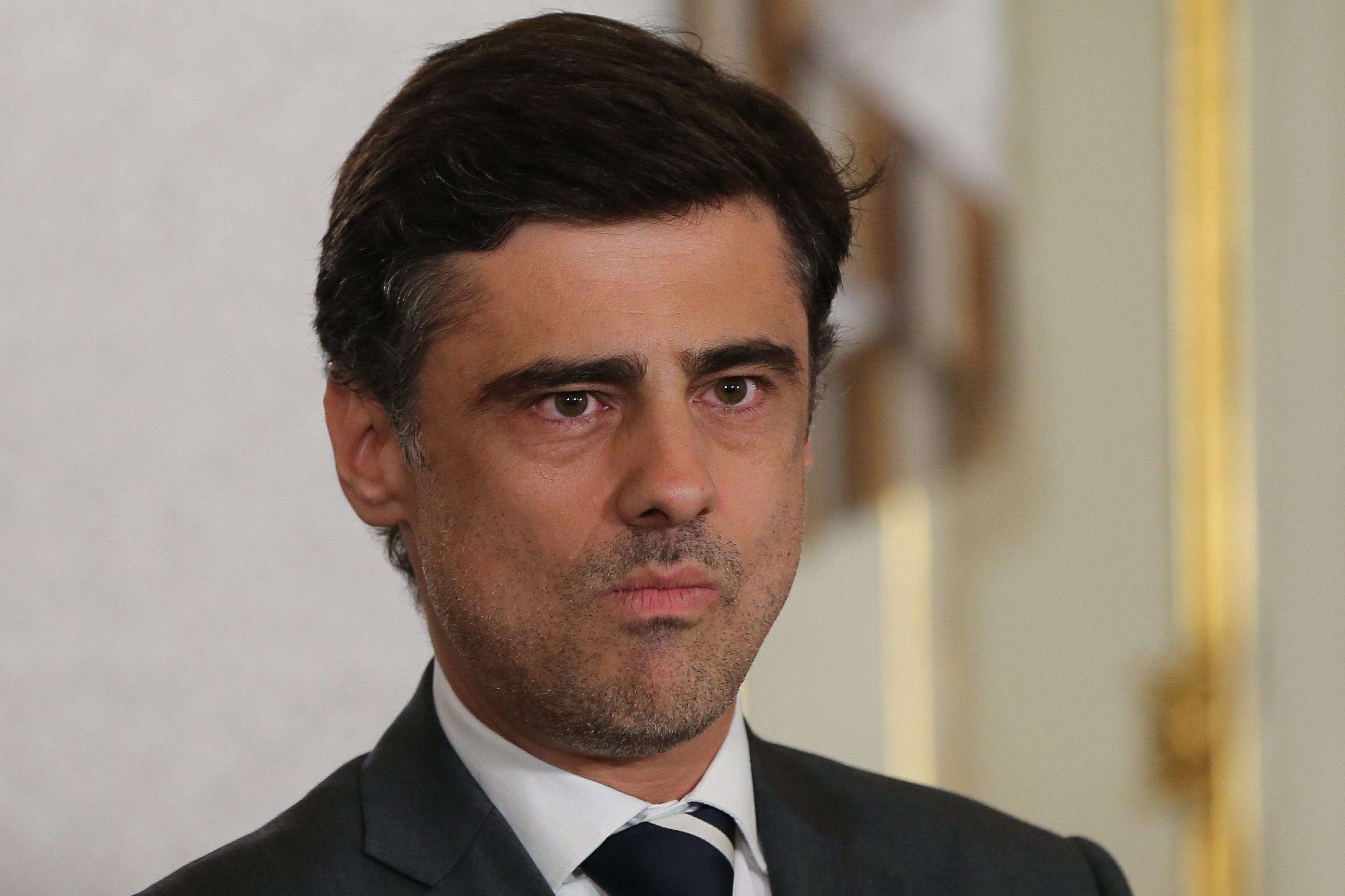 Governo vai revogar 2300 decretos-leis já ultrapassados
