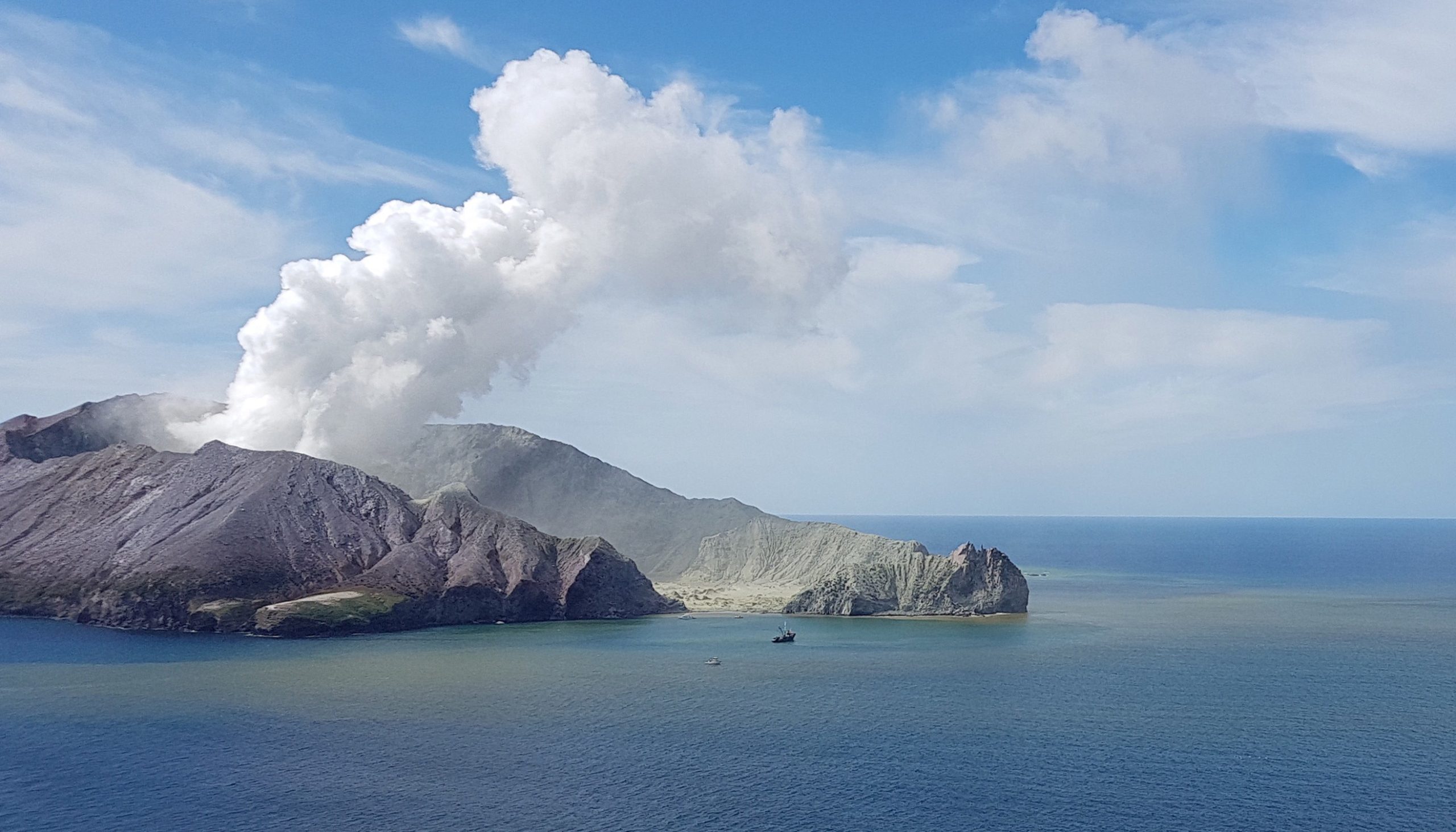 Nova Zelândia: Número de mortos na erupção do vulcão Whakaari sobe para 16