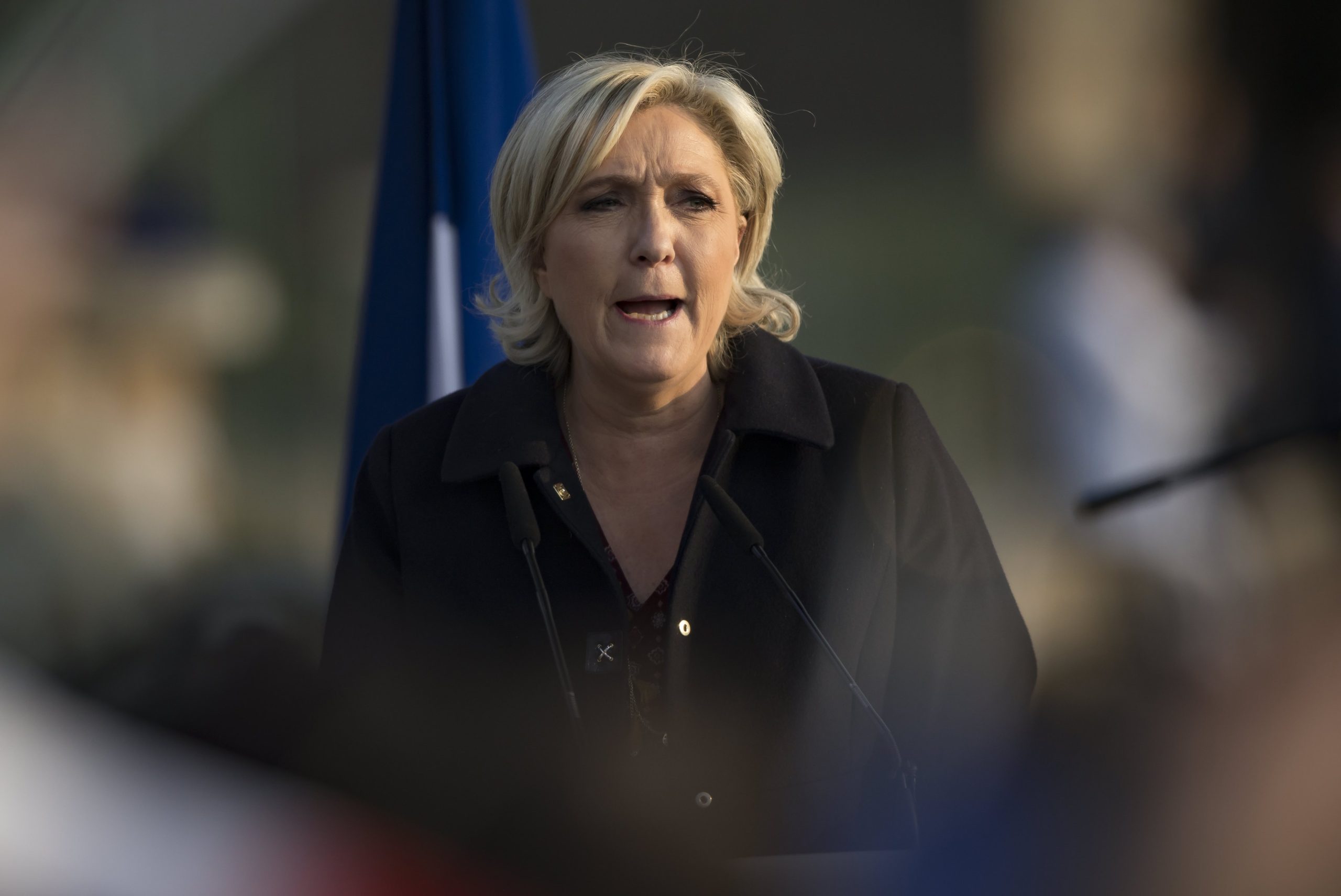 Marine Le Pen quer transformar a Frente Nacional numa “nova força política”