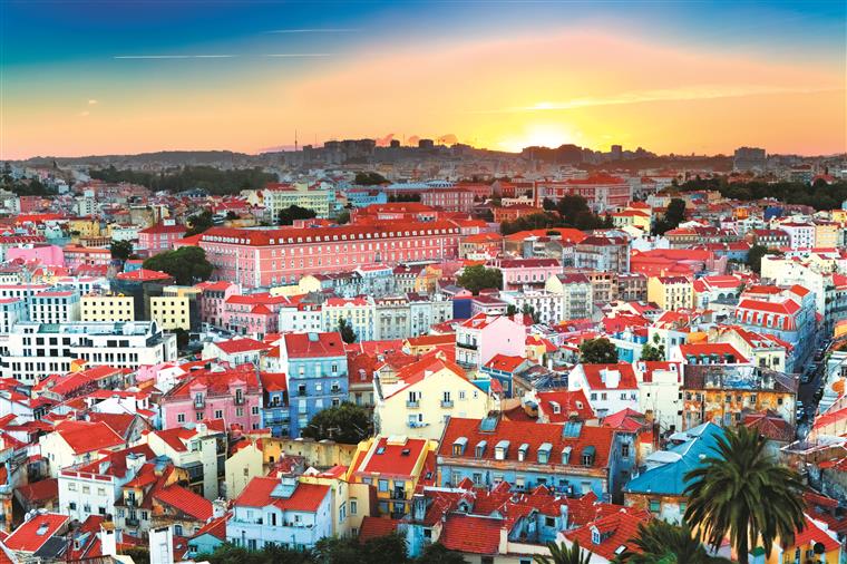 Alojamento Local: Mais de 77 mil estabelecimentos em Portugal