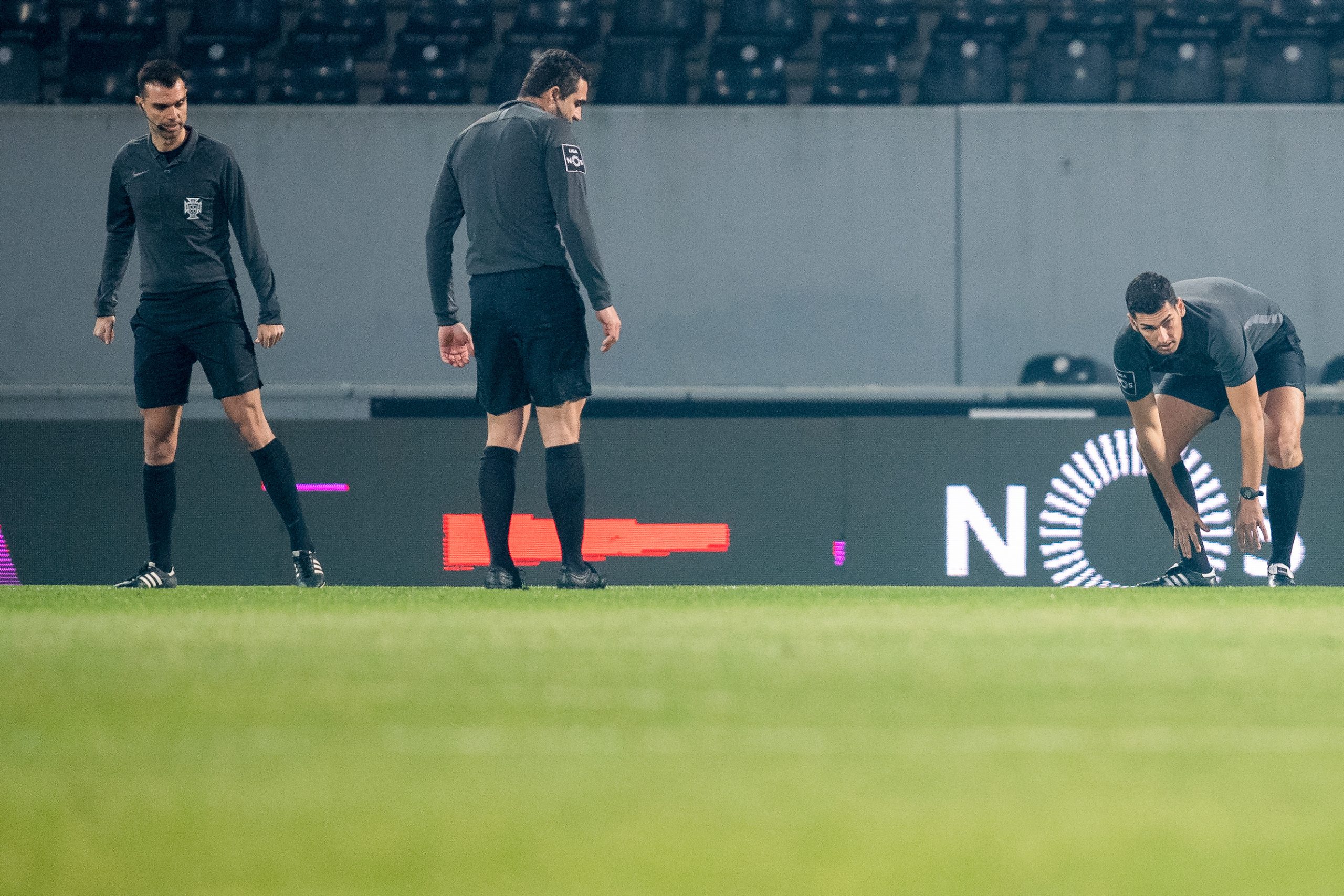 Vitória de Guimarães–Farense novamente adiado devido ao gelo. Jogo reagendado para 17 de fevereiro