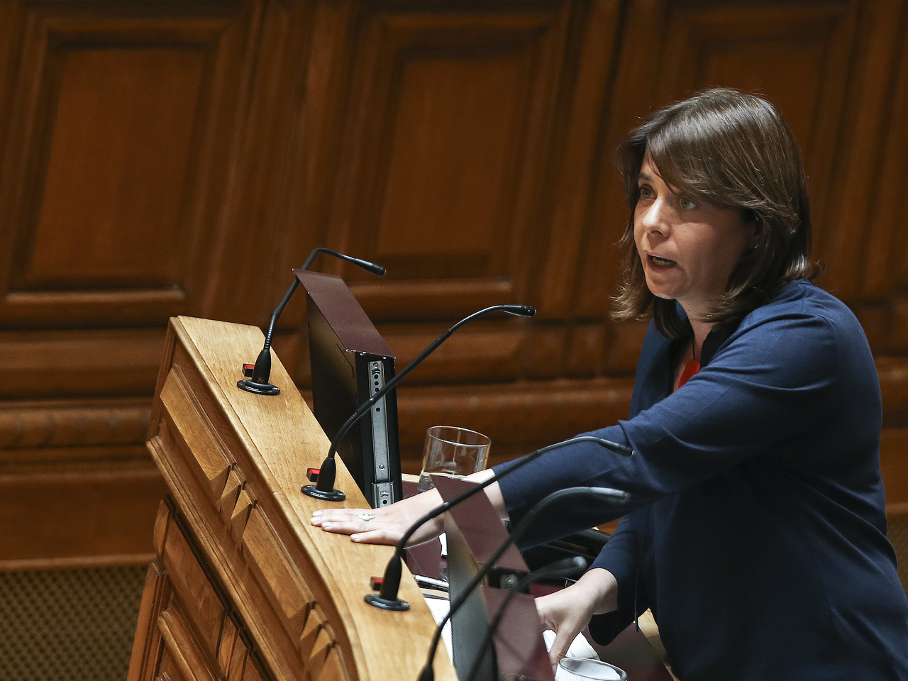 Catarina Martins: BE não faz alianças com a direita porque não faz alianças com o Diabo