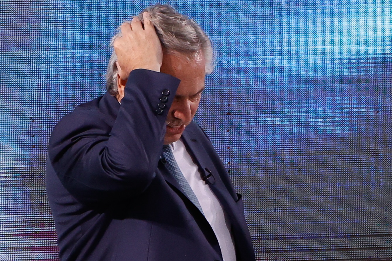 Derrota eleitoral na Argentina abre crise de governabilidade com risco económico