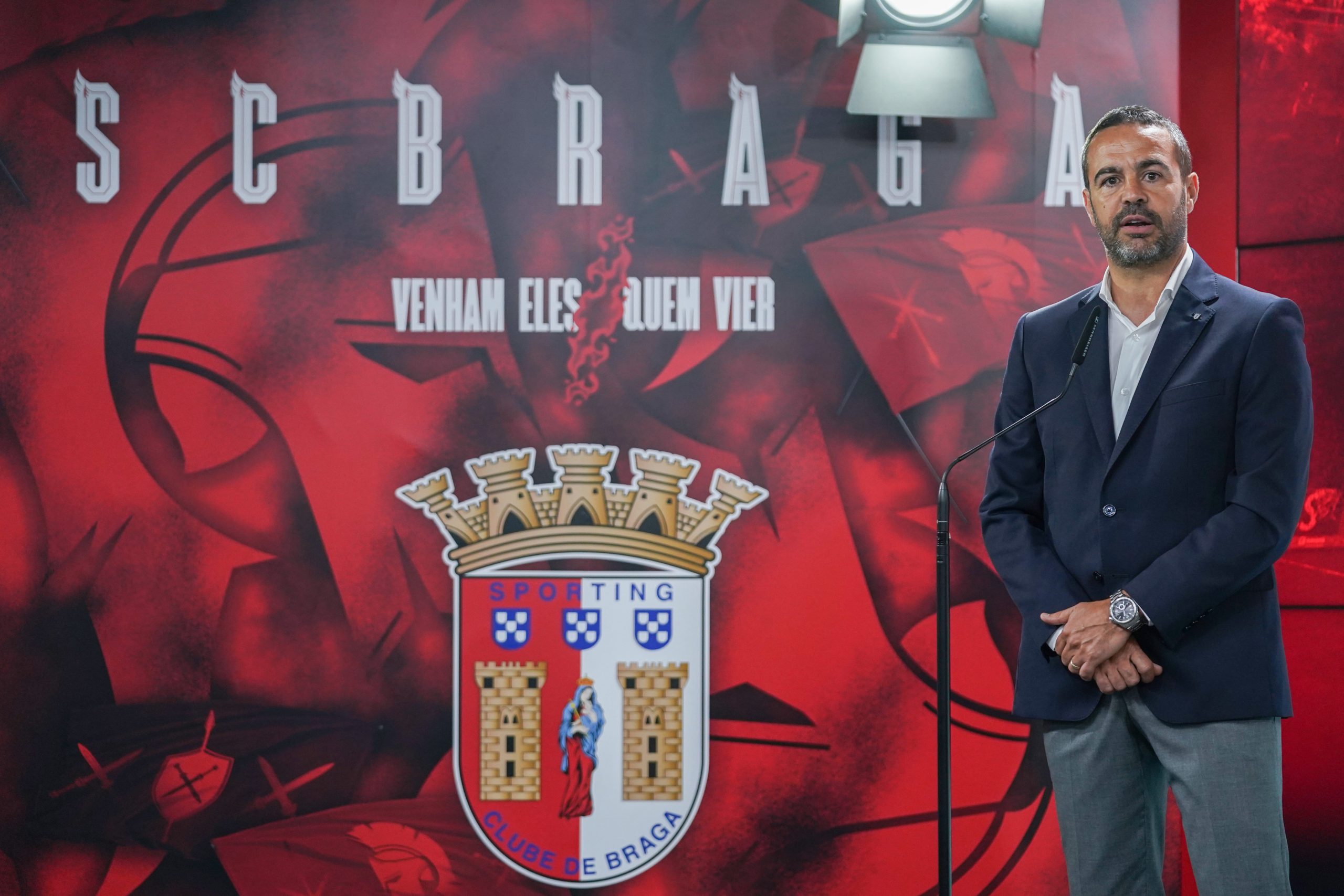 Artur Jorge promete Sporting de Braga com “mentalidade ganhadora implacável”