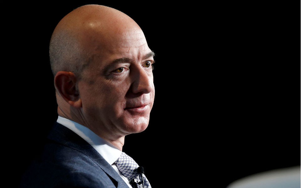 Jeff Bezos vai deixar liderança da Amazon
