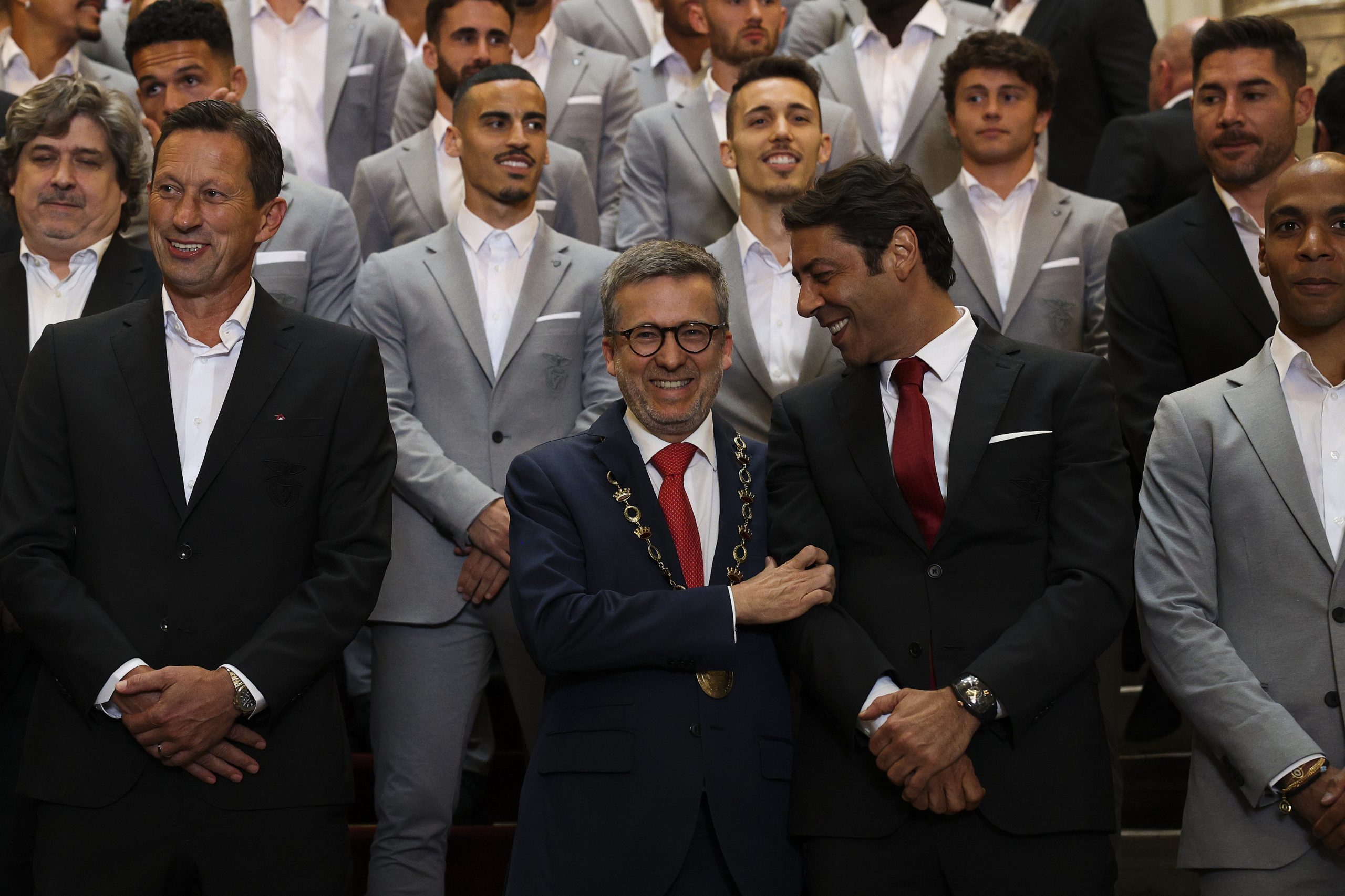 Roger Schmidt foi o “grande obreiro” do título do Benfica, diz Rui Costa