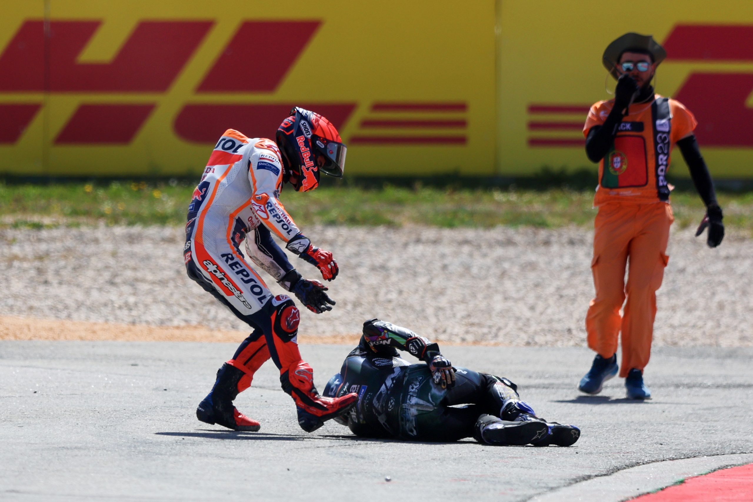 Marc Márquez operado a fratura no polegar falha GP da Argentina