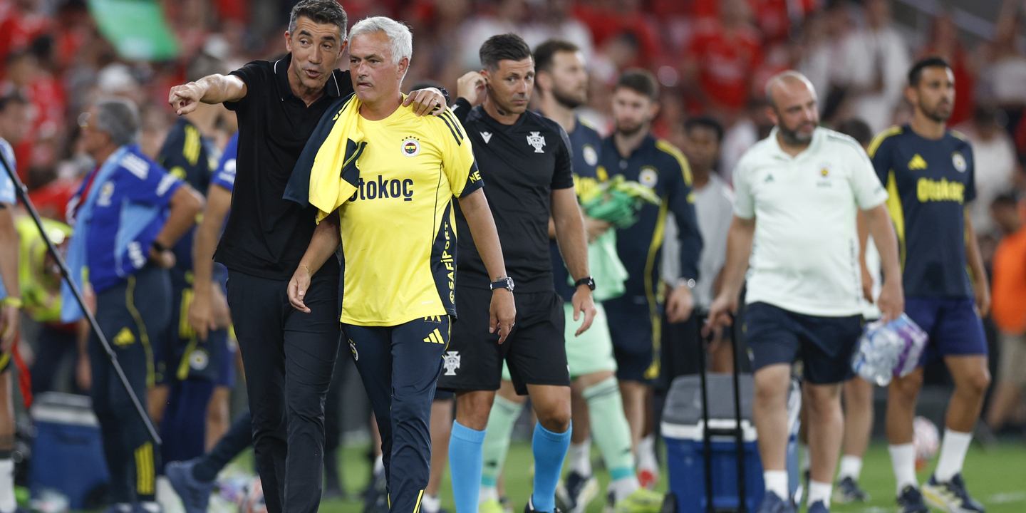 Benfica empata na Turquia na primeira-mão dos playoffs da Champions