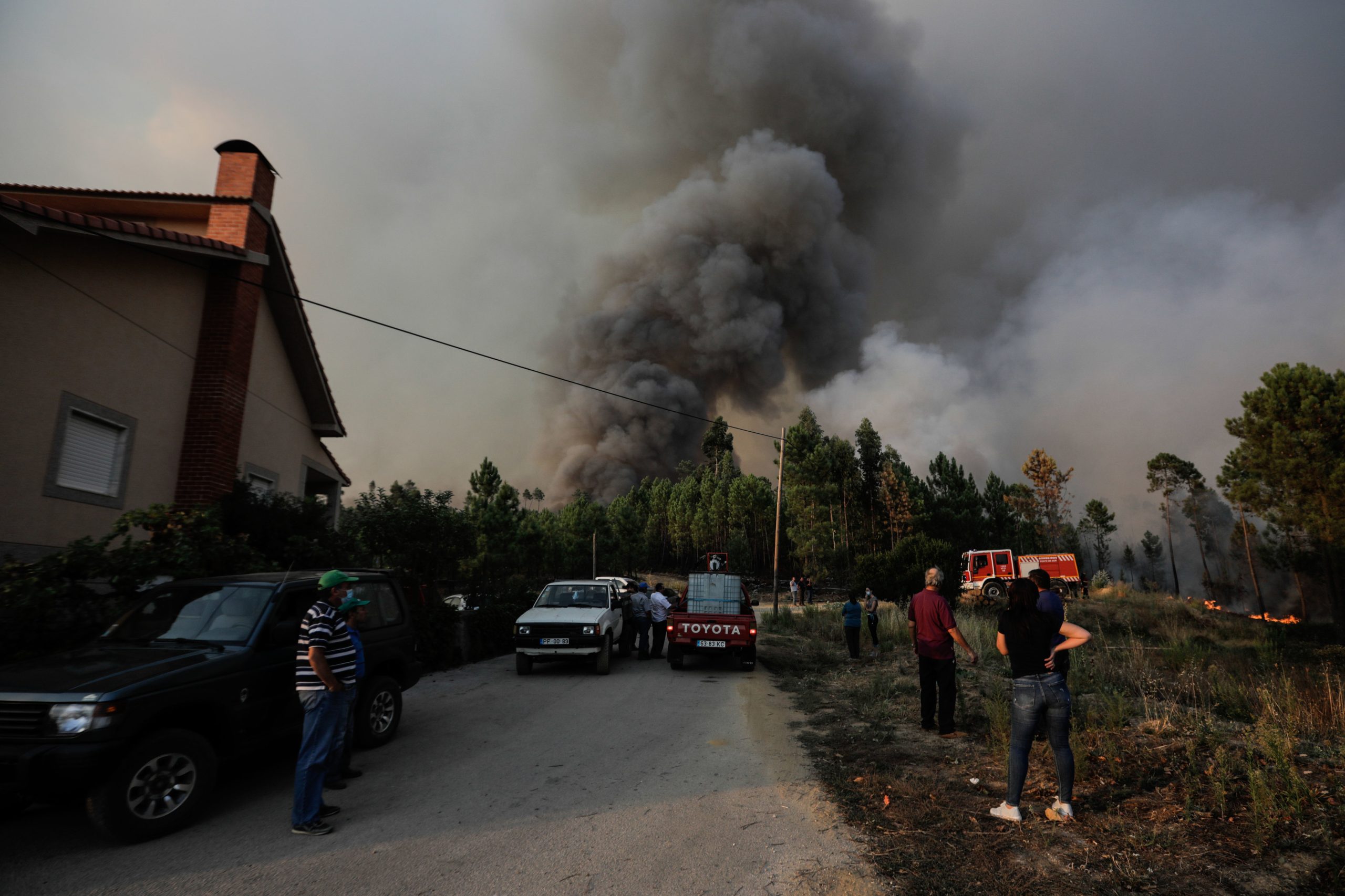 Agrupamento de Escolas de Oleiros adia início das aulas devido ao incêndio no concelho