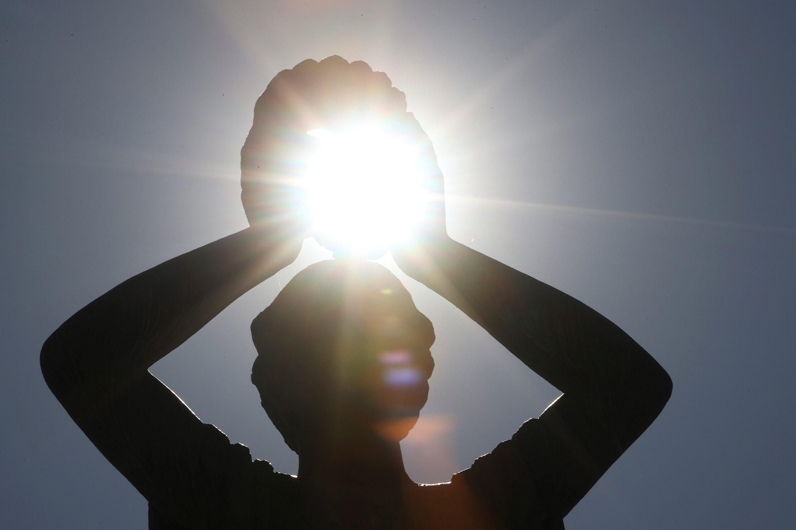 Ocidente do Canadá e EUA sentem as mais altas temperaturas da história