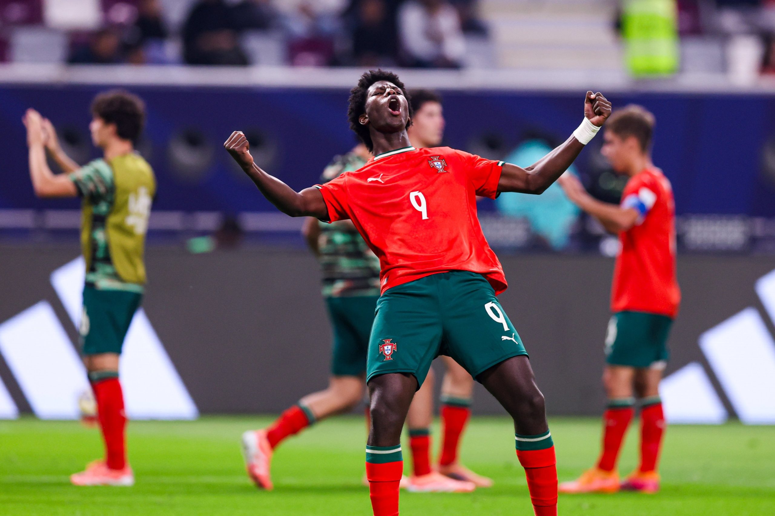Quem é Anísio Cabral, o novo avançado sensação do Benfica