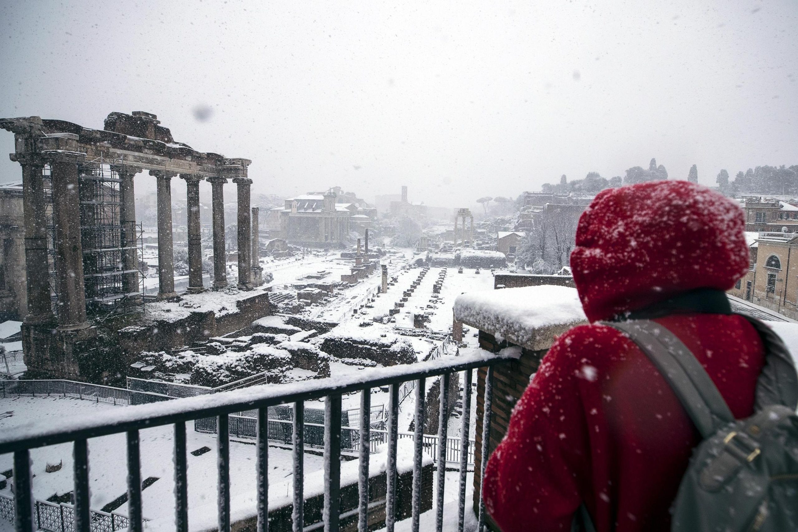 Frio siberiano na Europa provoca mais de 20 mortes em quatro dias