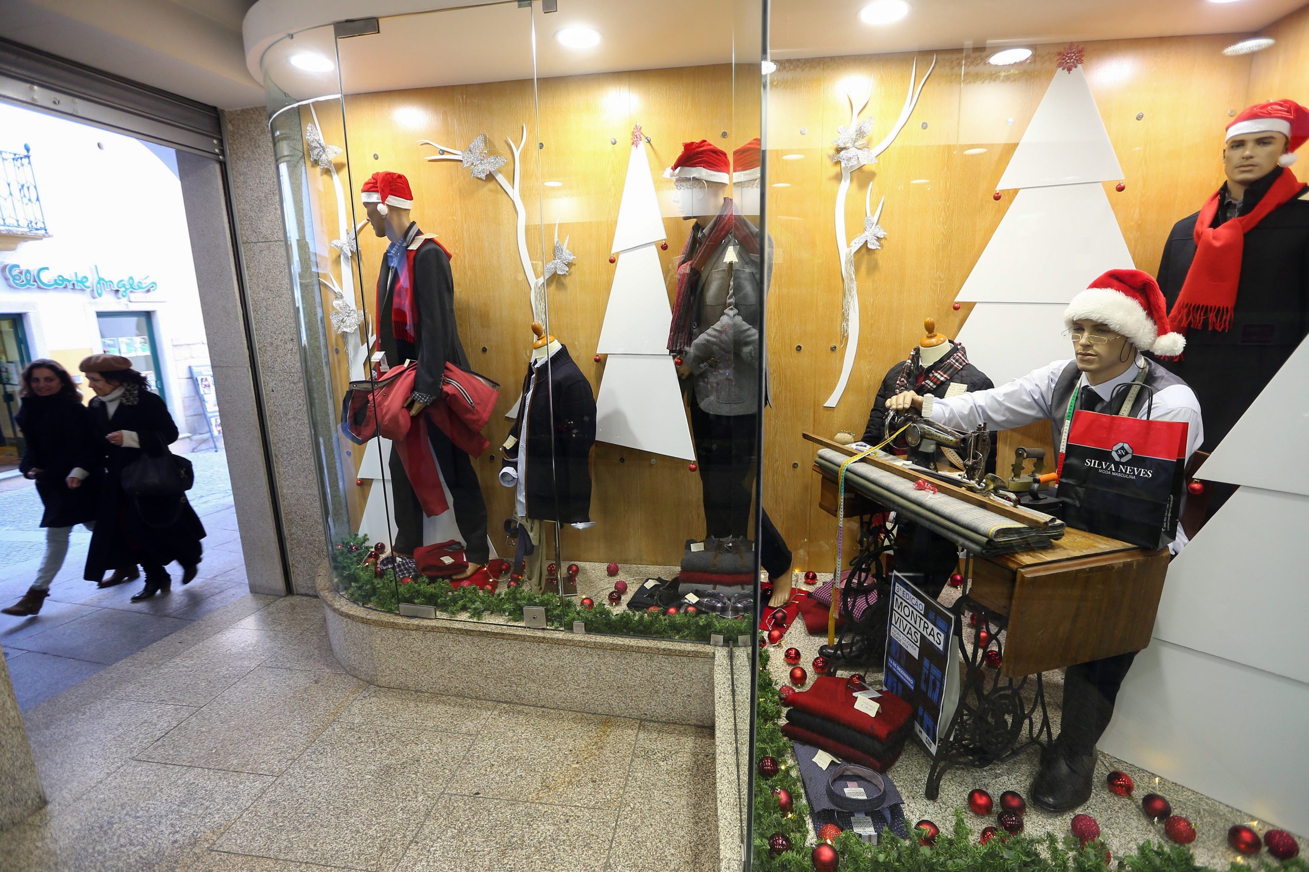 Comércio tradicional do Porto aumenta vendas de Natal entre 15 a 20% face a 2016
