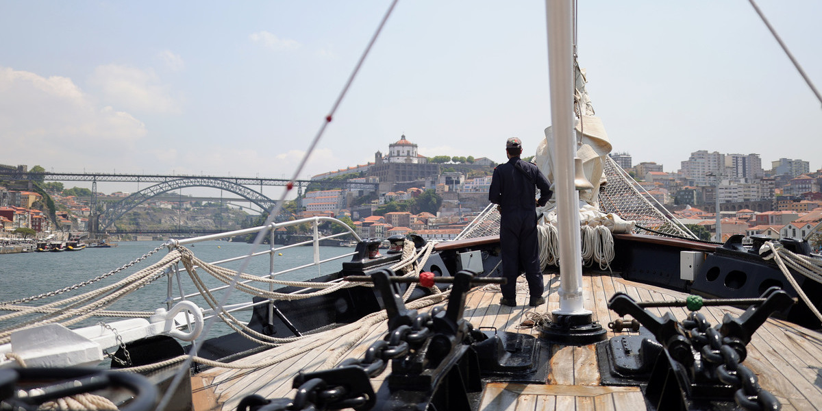 Este ano a Marinha já salvou 215 pessoas no mar