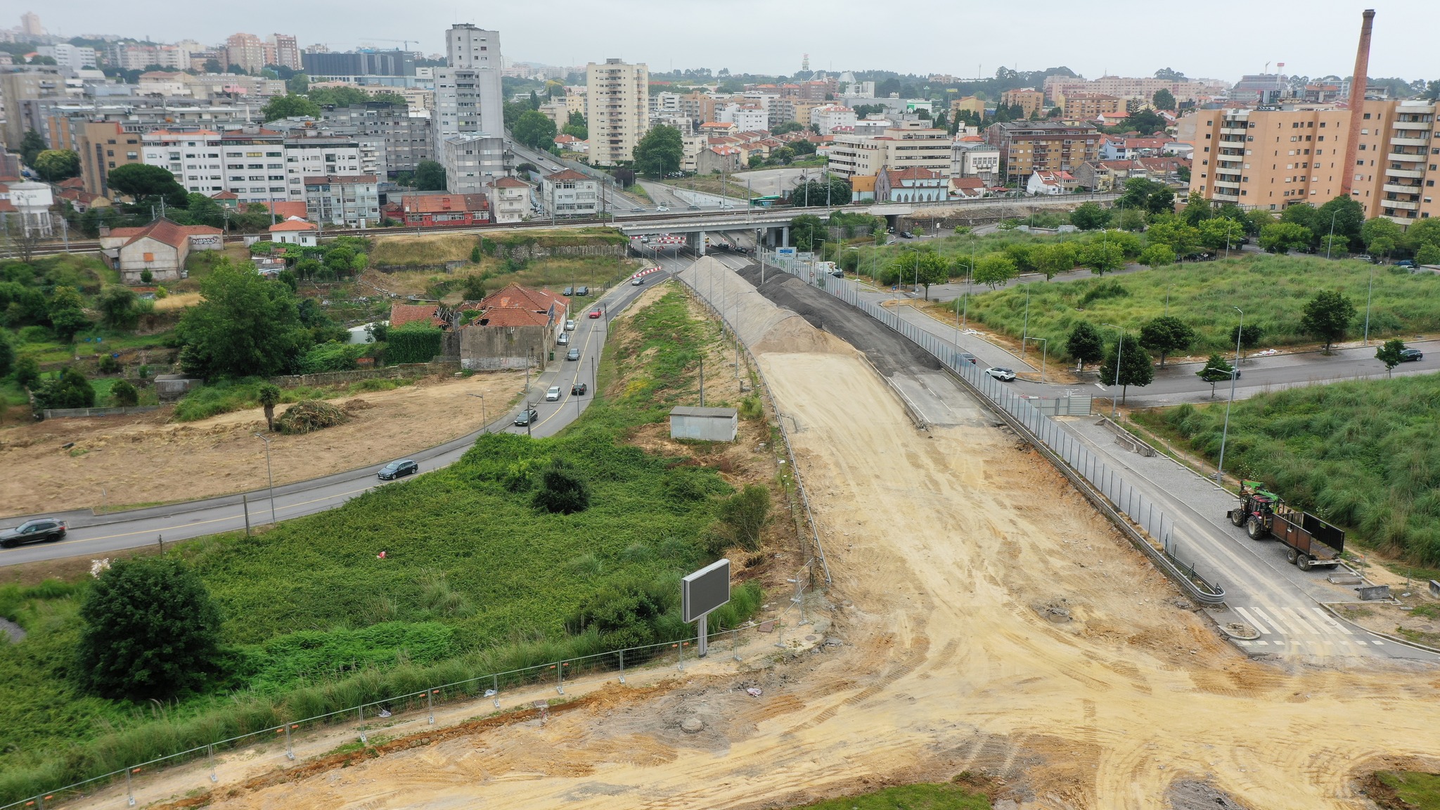 Misericórdia do Porto põe à venda terrenos junto à futura linha Rubi em Gaia por 24 milhões de euros