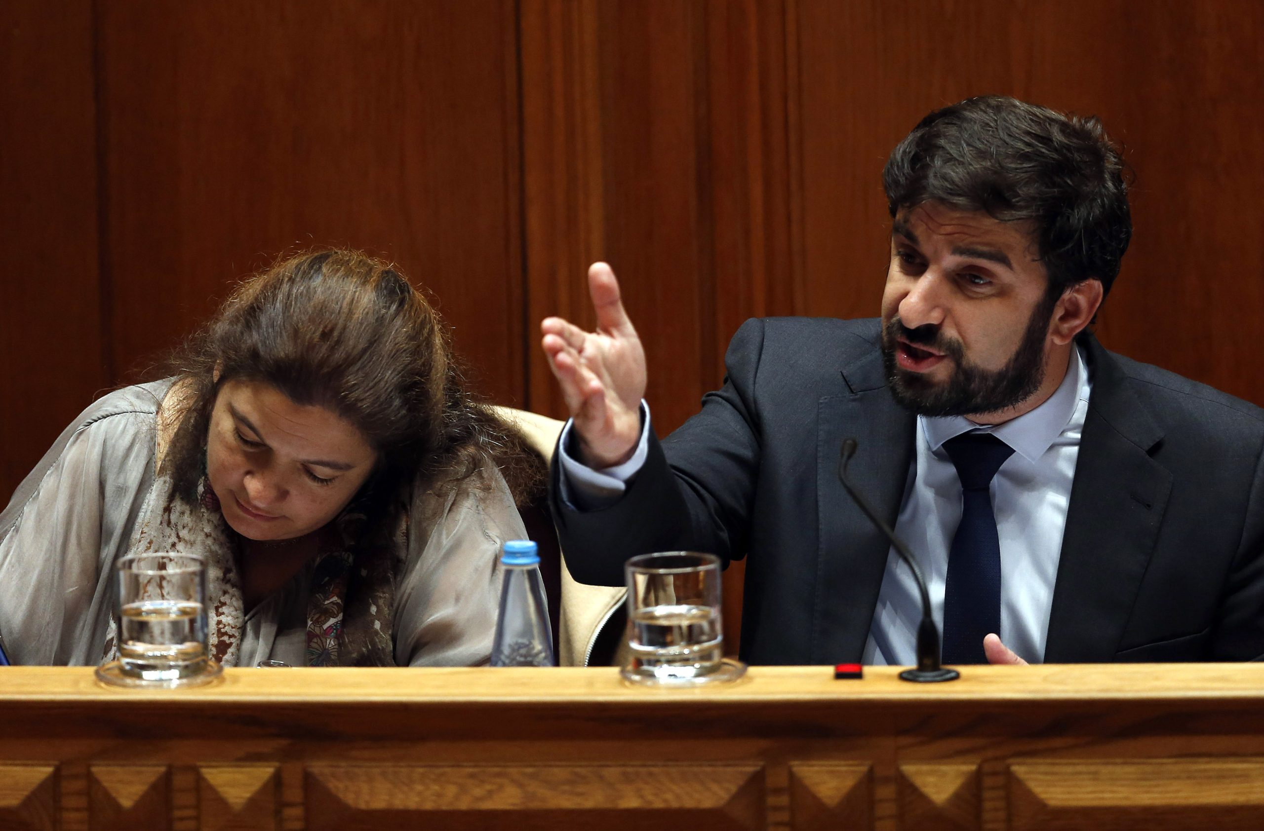 Projeto de redução de alunos por turma arranca no próximo ano letivo, promete ministro