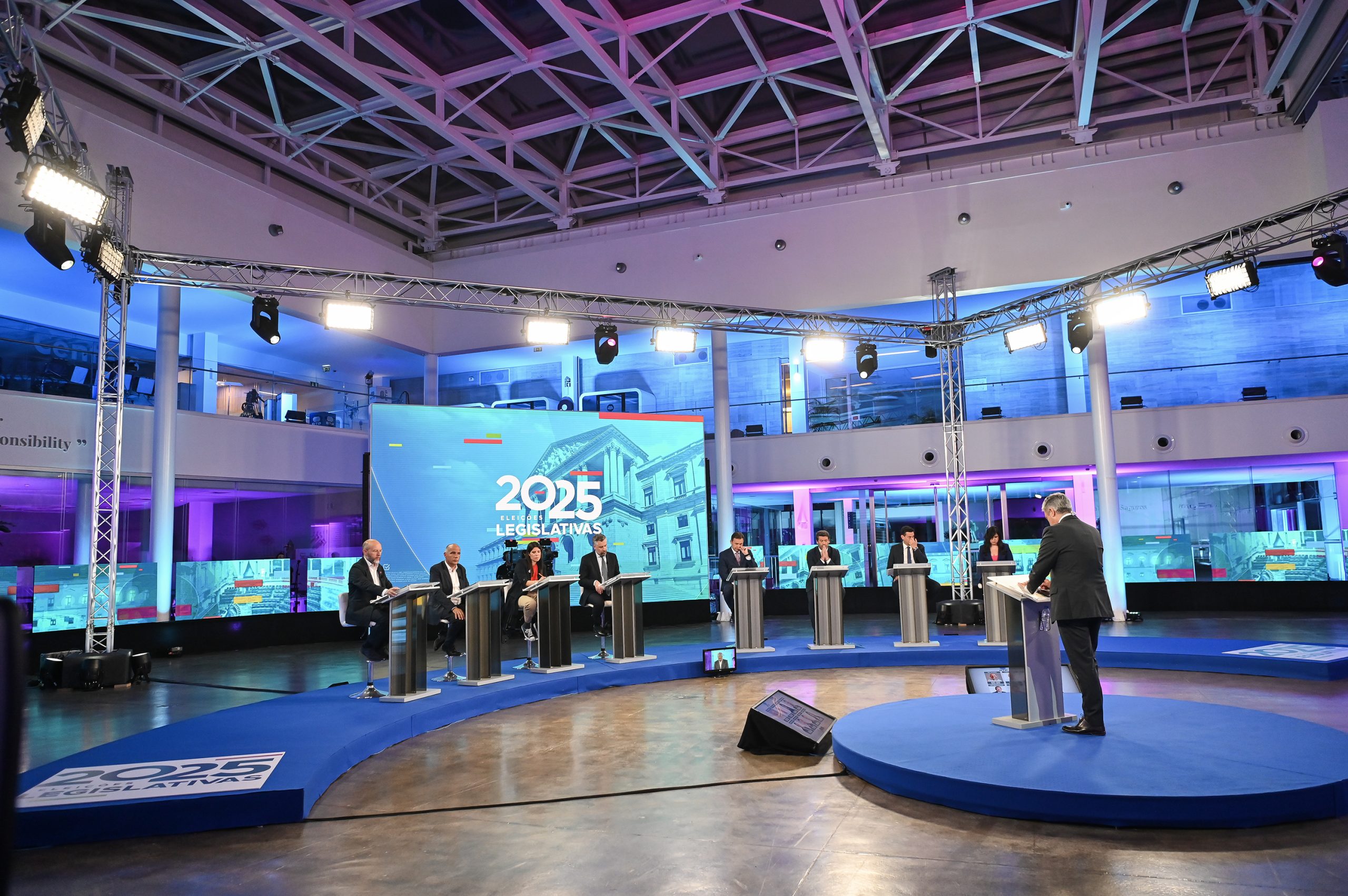 Spinumviva x 7 – 1. As contas no debate dos líderes só convergem aqui
