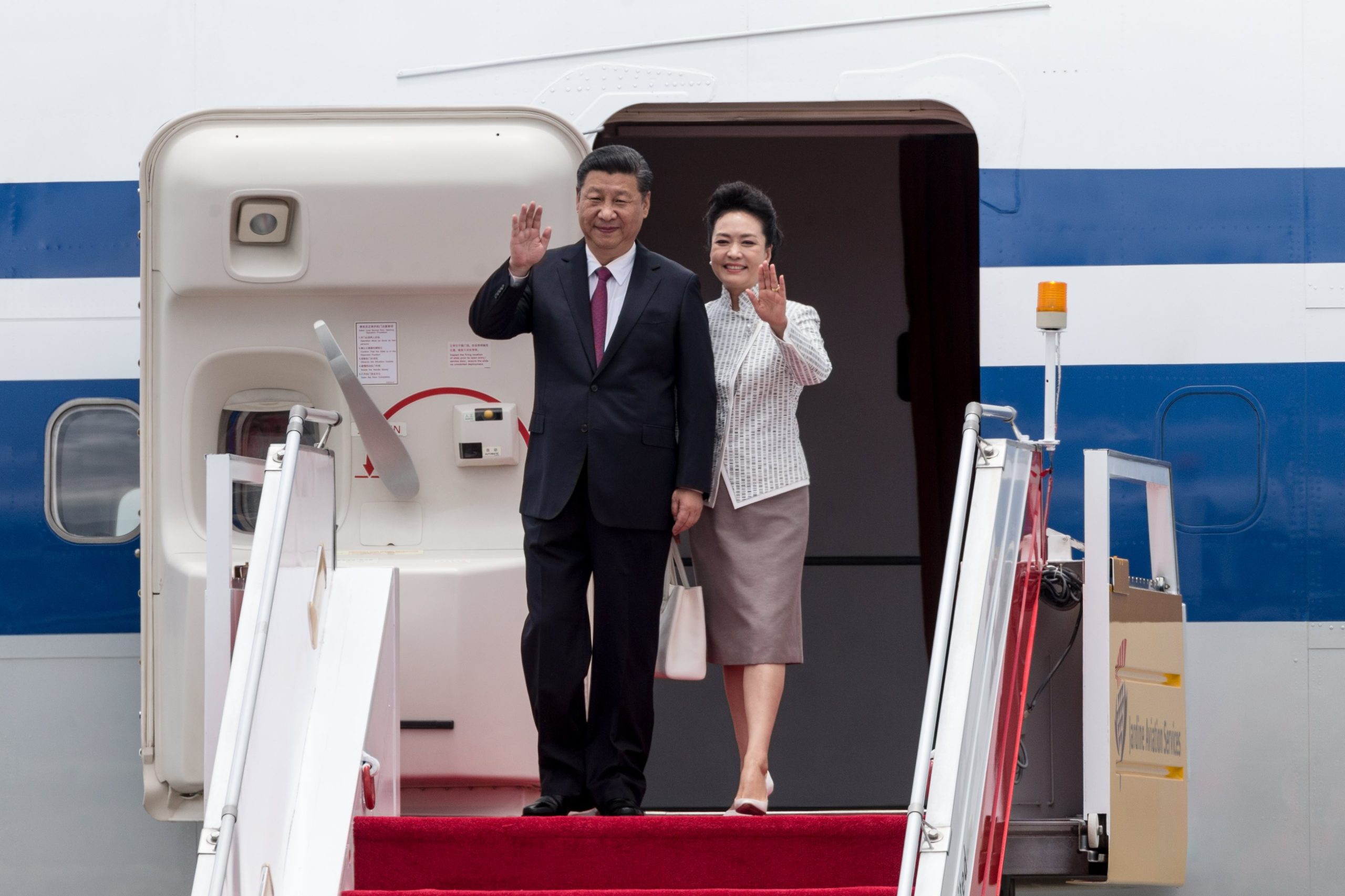 Presidente chinês inicia primeira visita oficial a Hong Kong