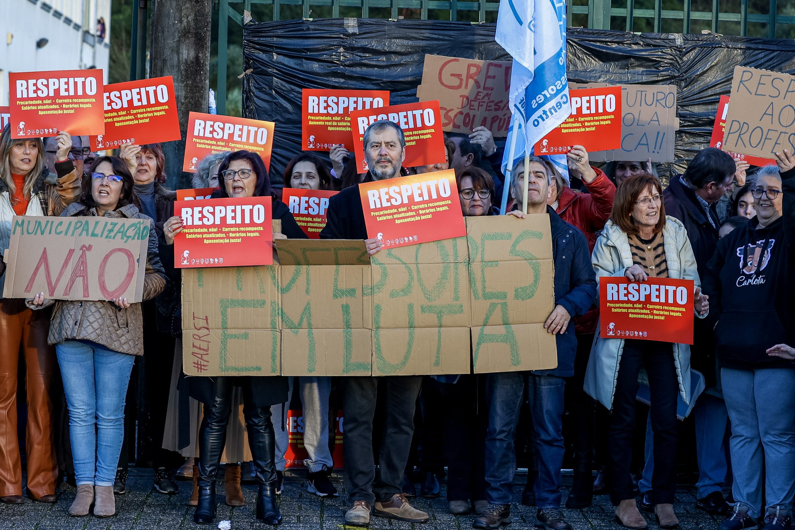 Ministério da Educação pede parecer à PGR sobre legalidade das greves dos professores