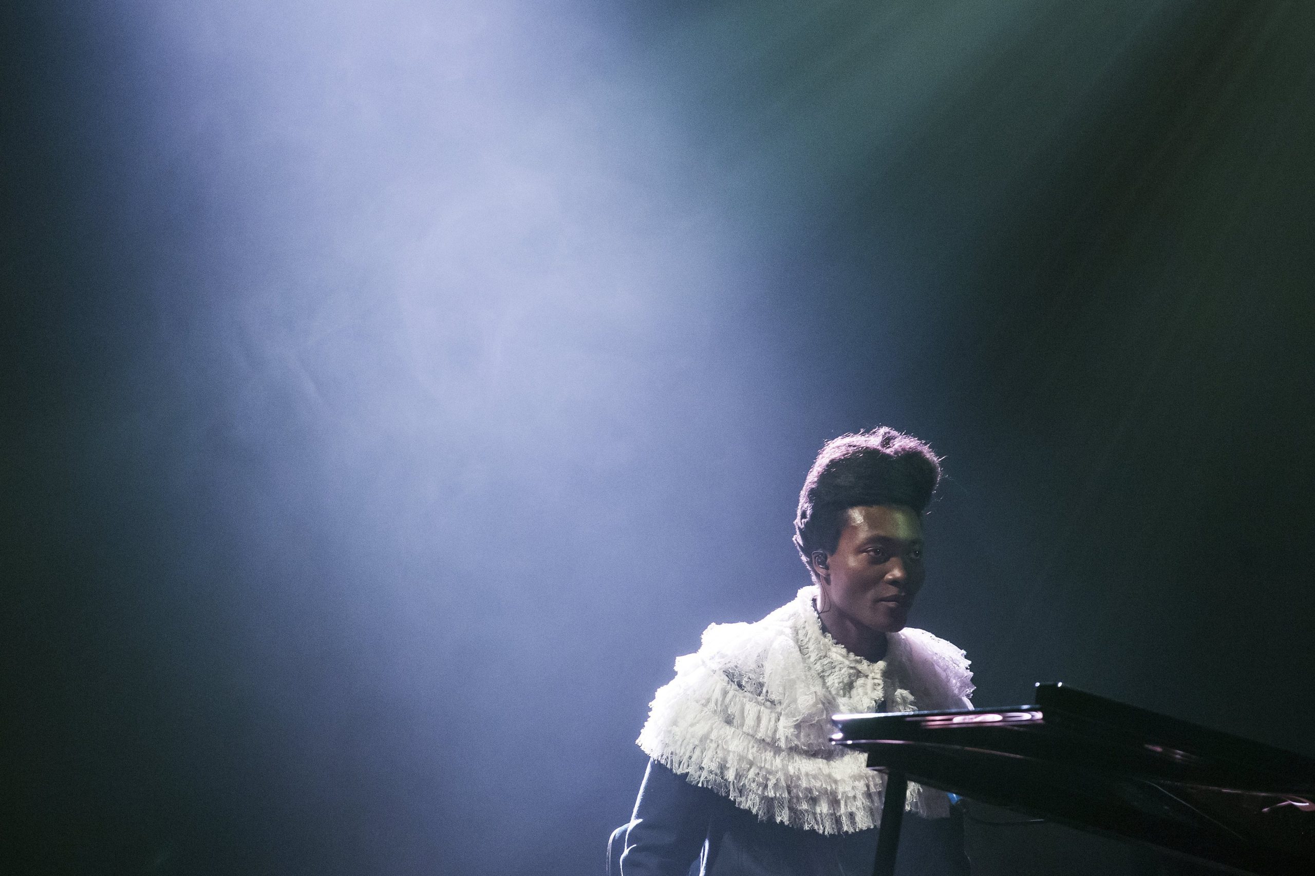 Músico Benjamin Clementine vai dar três concertos em Portugal em 2018