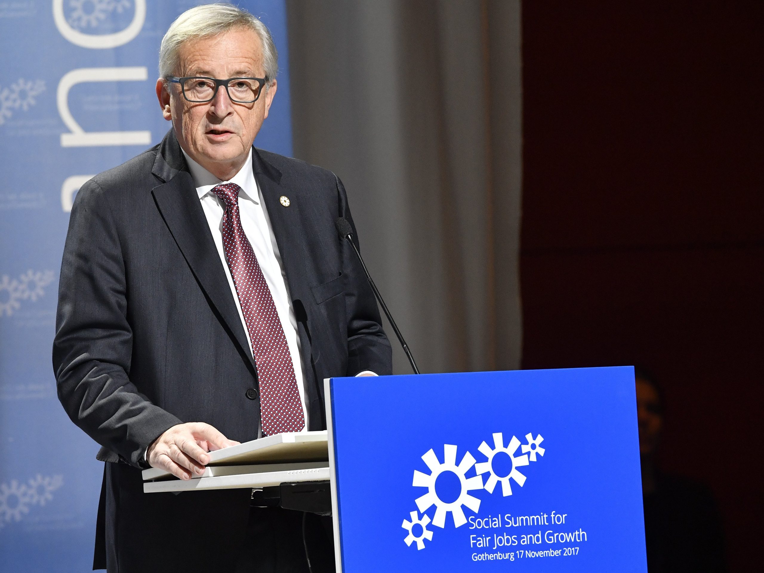 Bruxelas apresenta hoje propostas para reforçar proteção civil europeia