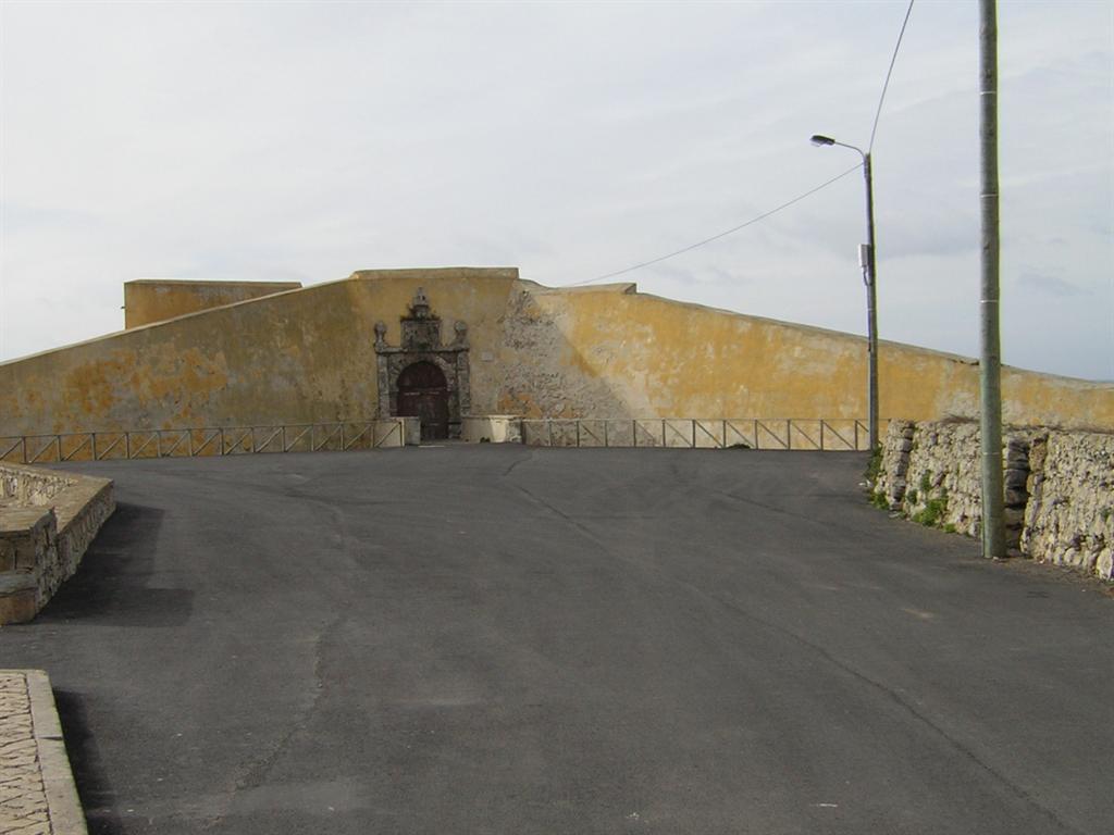 Forte da Consolação entregue à Câmara de Peniche para abrir no final do ano