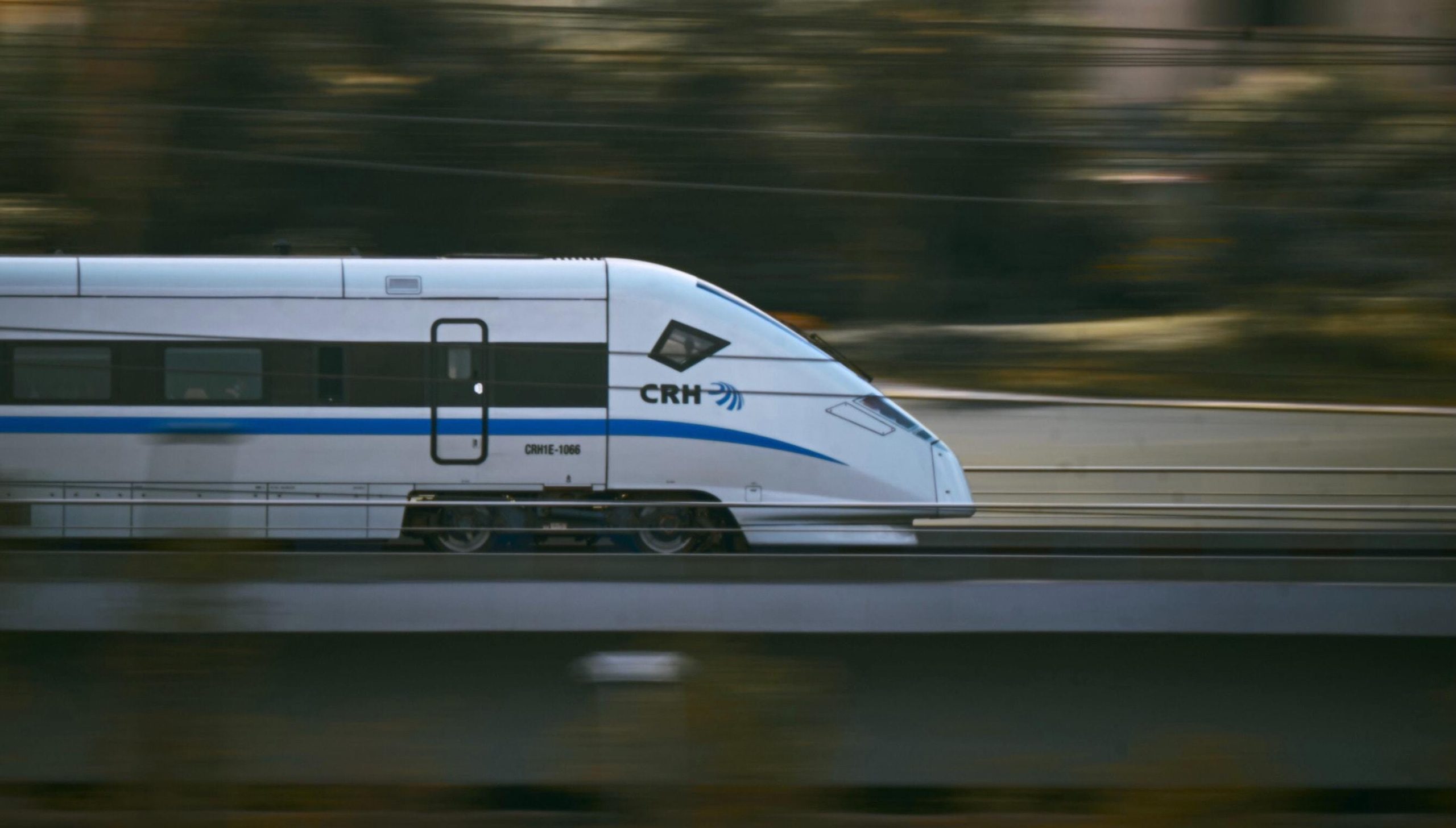 Pré-publicação de “Bullet Train”. De Tóquio a Morioka, são três horas de distância — e cinco assassinos a temer