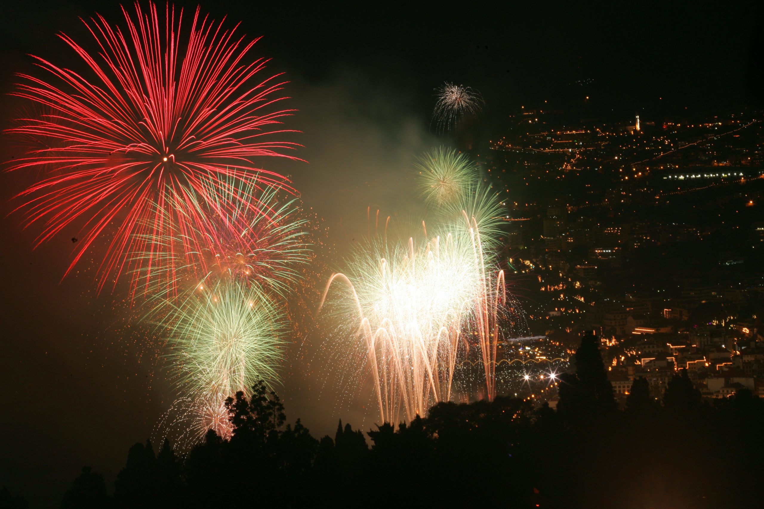 Fogo de artifício do final do ano na Madeira projeta novo recorde de peças disparadas
