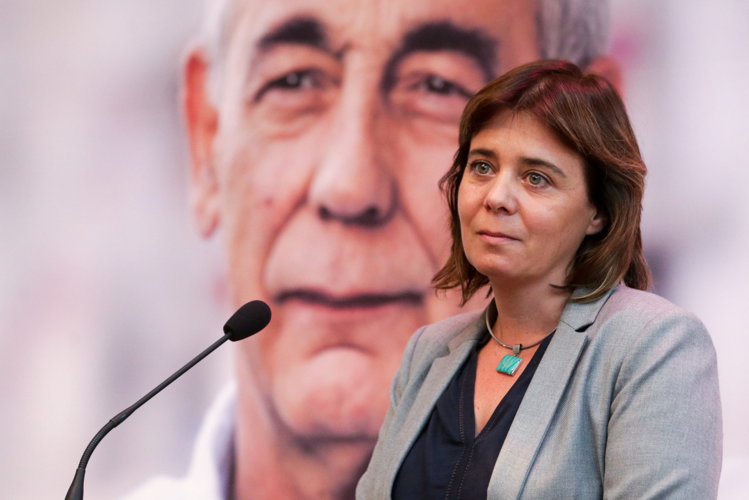 Catarina Martins salienta luta pela dignidade e SNS de João Semedo