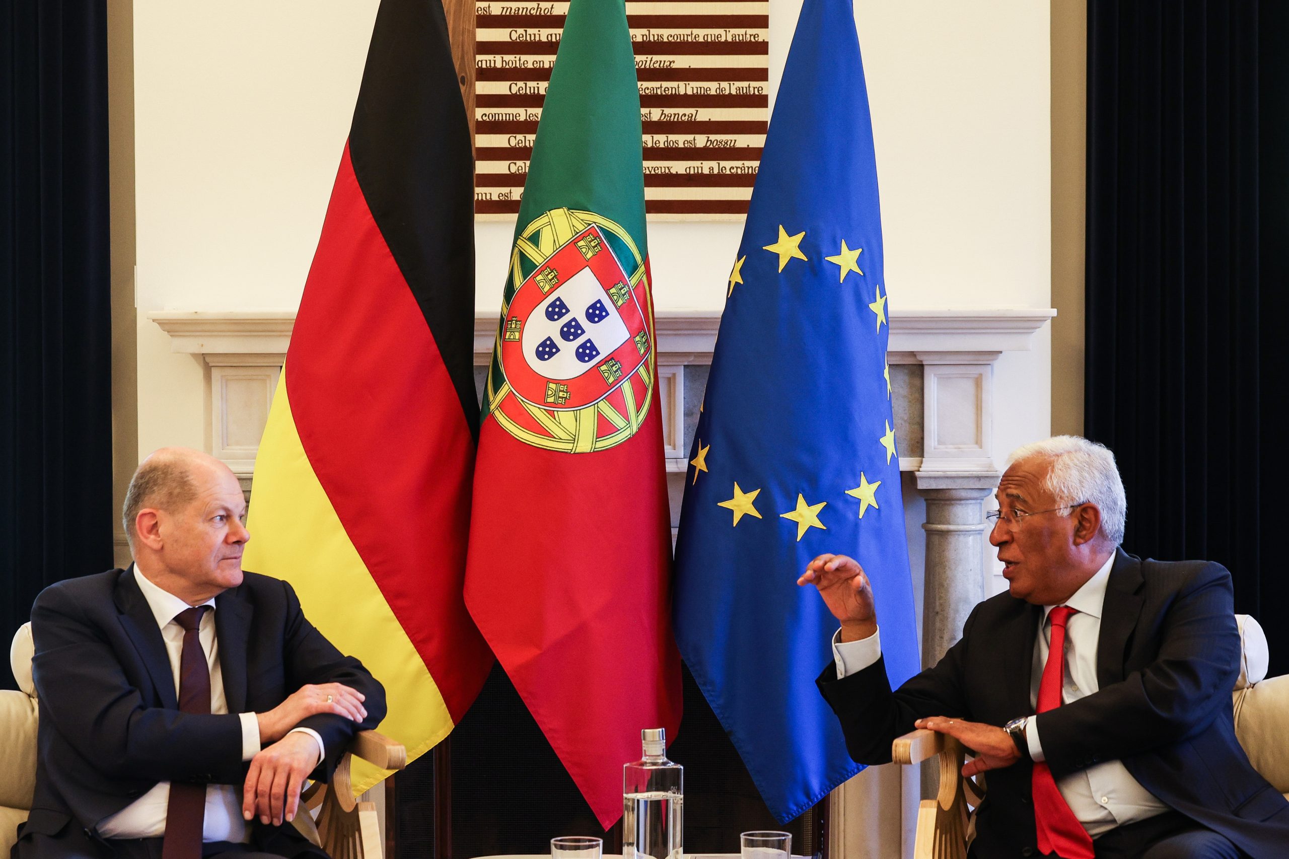 Costa afirma que Lufthansa é bem-vinda e Scholz salienta estratégia complementar