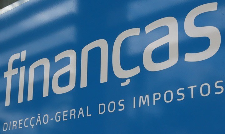 Despesas com taxas moderadoras, propinas ou rendas disponíveis até ao fim do mês no Portal das Finanças