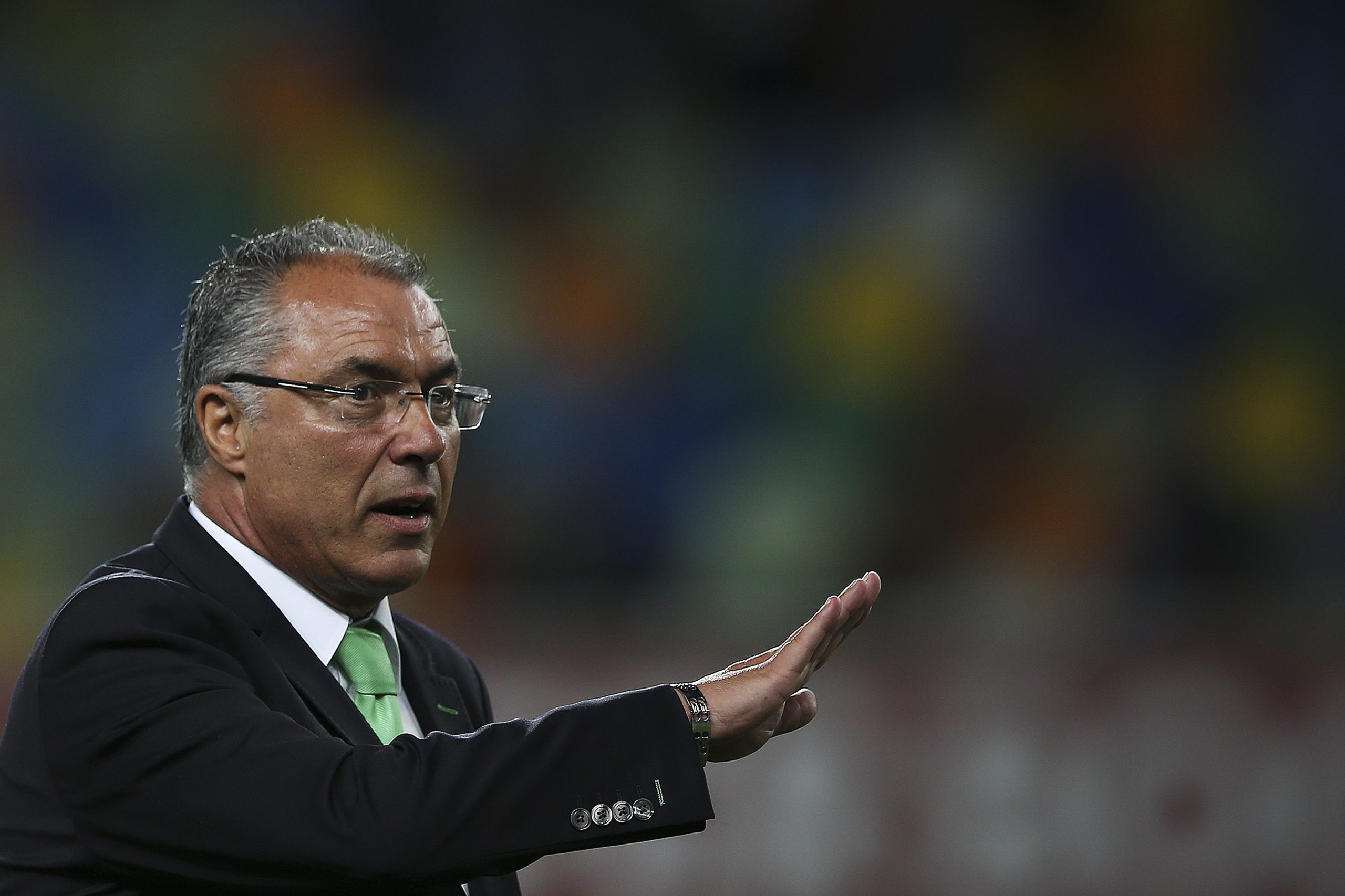 Sporting: Inácio regressa para diretor-geral de futebol, Bruno de Carvalho deixa o banco de suplentes