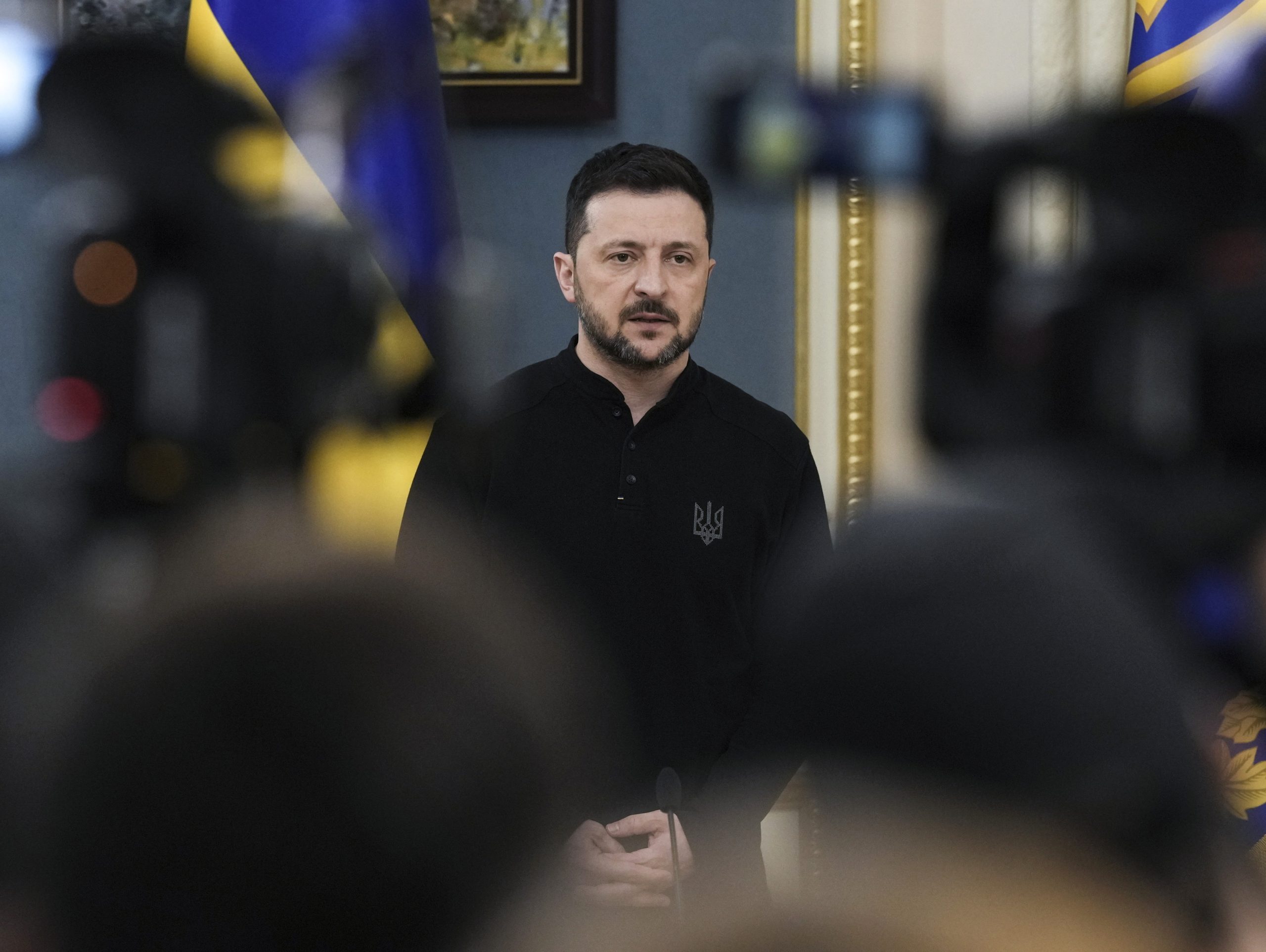 Kiev pronta para negociar diretamente com Moscovo mas só após trégua