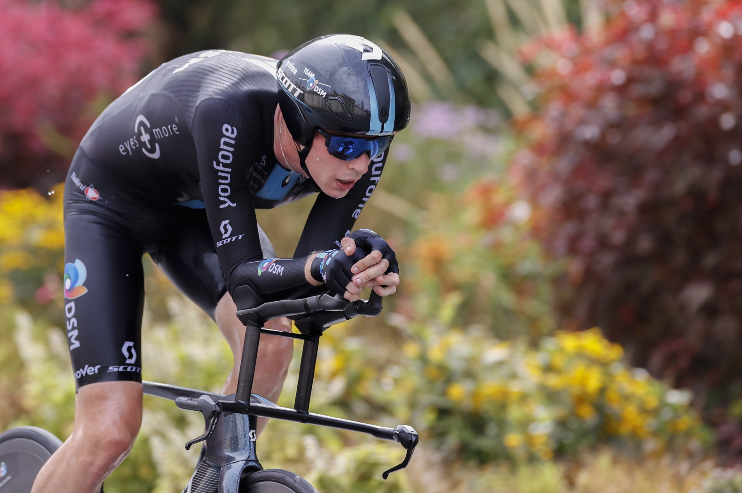 Thymen Arensman vence 15.ª etapa da Volta a Espanha, Remco Evenepoel segue líder