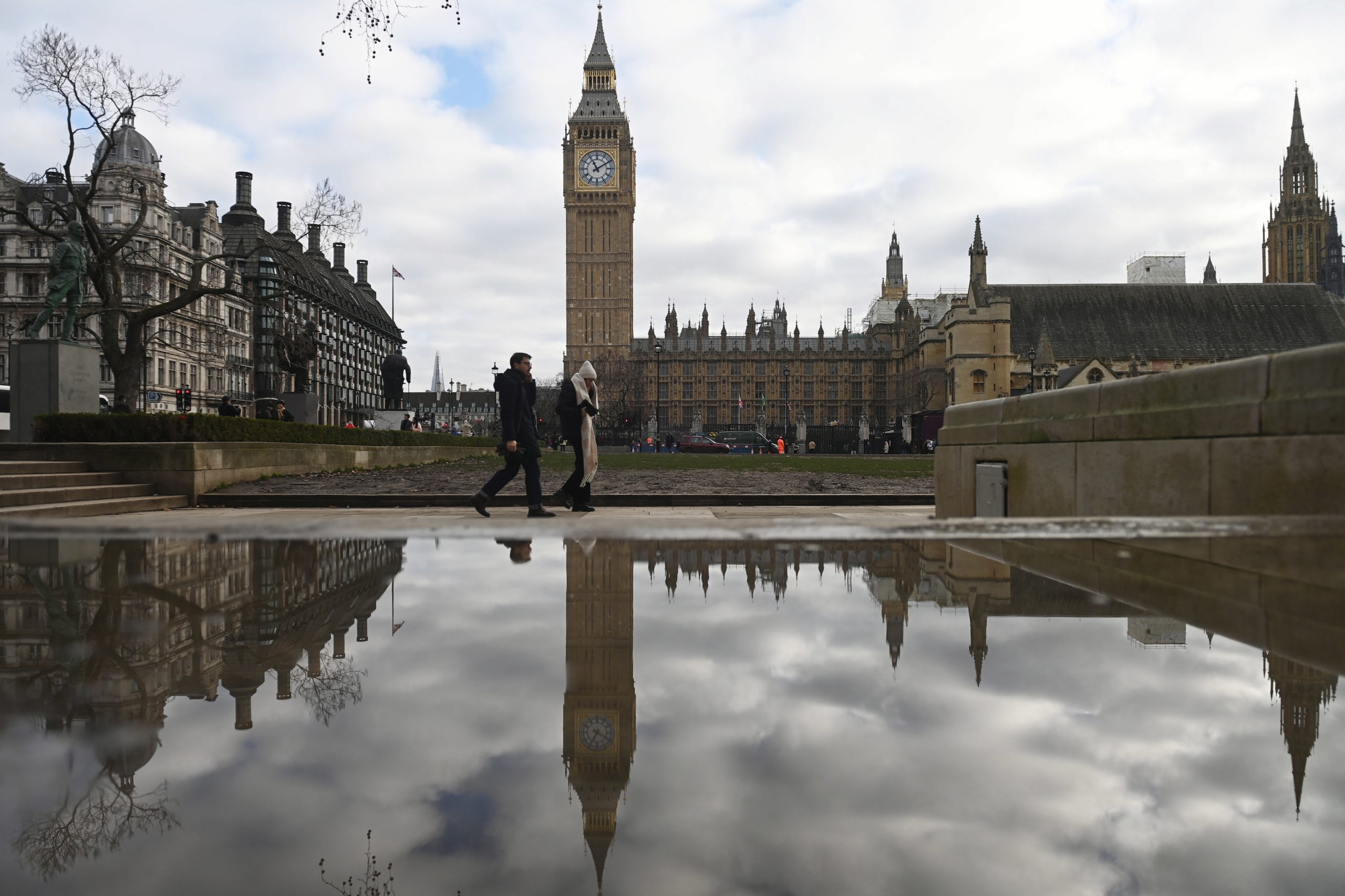 Londres admite deixar Convenção de Direitos Humanos se a organização chumbar nova lei de imigração britânica