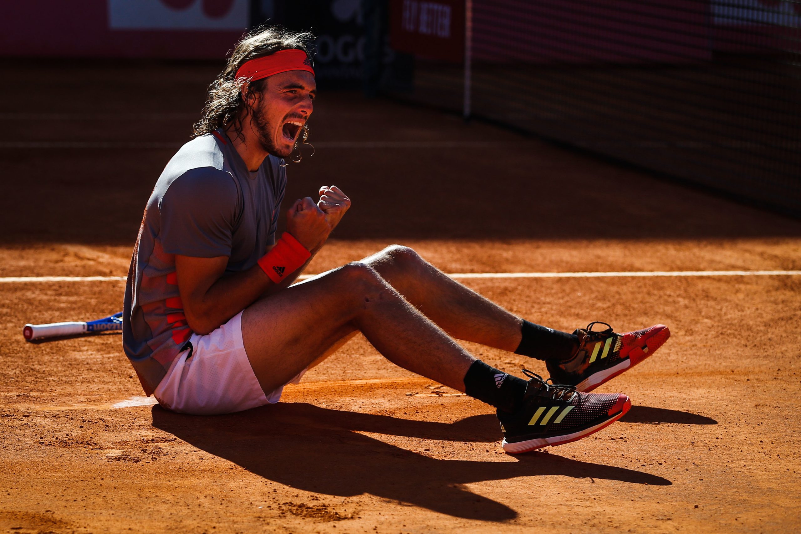 Estoril Open. Campeão grego Tsitsipas diz que é “muito especial” vencer em Portugal